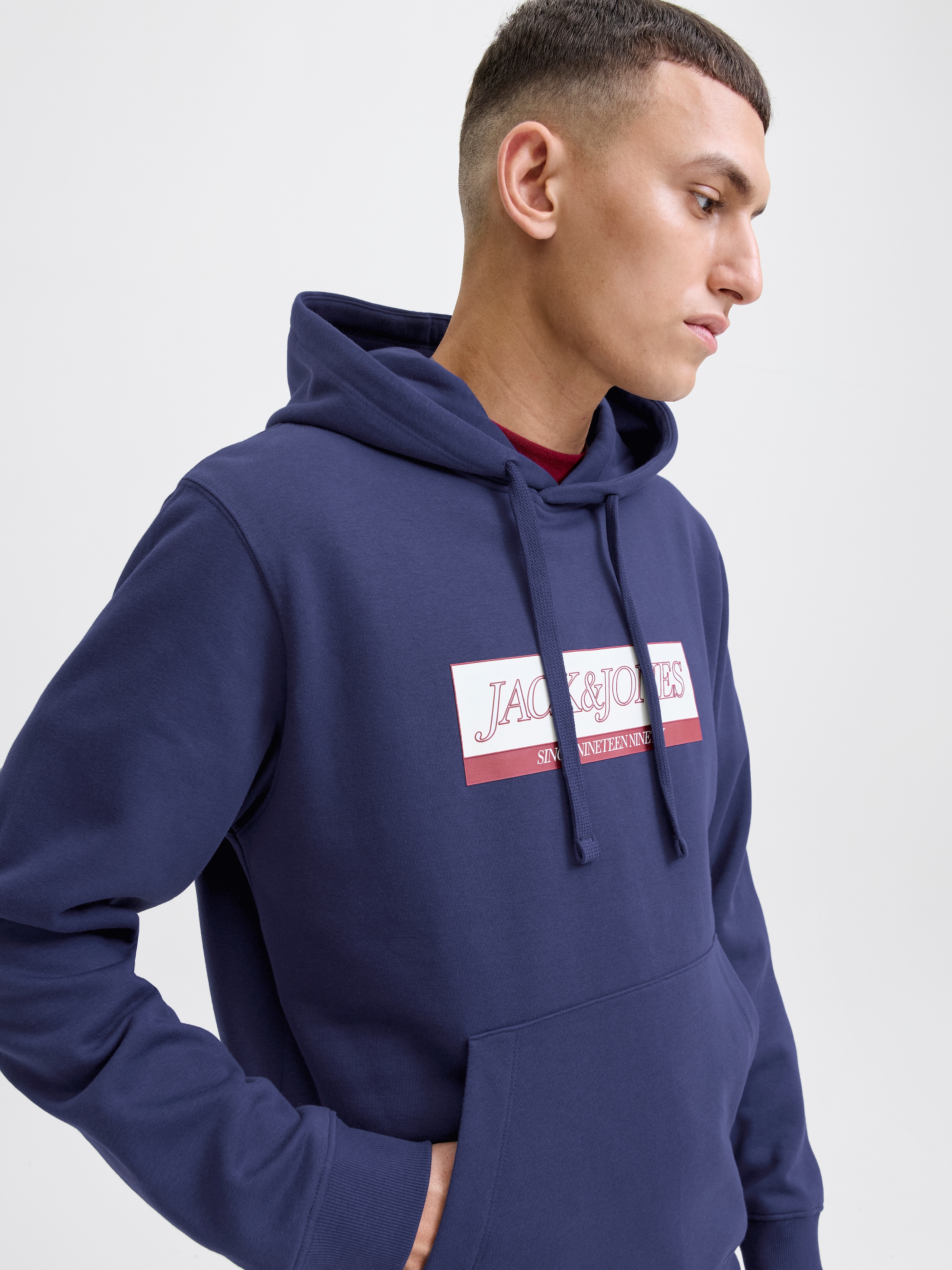 Jack & Jones Kapuzensweatshirt »JORINWOOD BLOCK BRANDING SWEAT HOOD«
