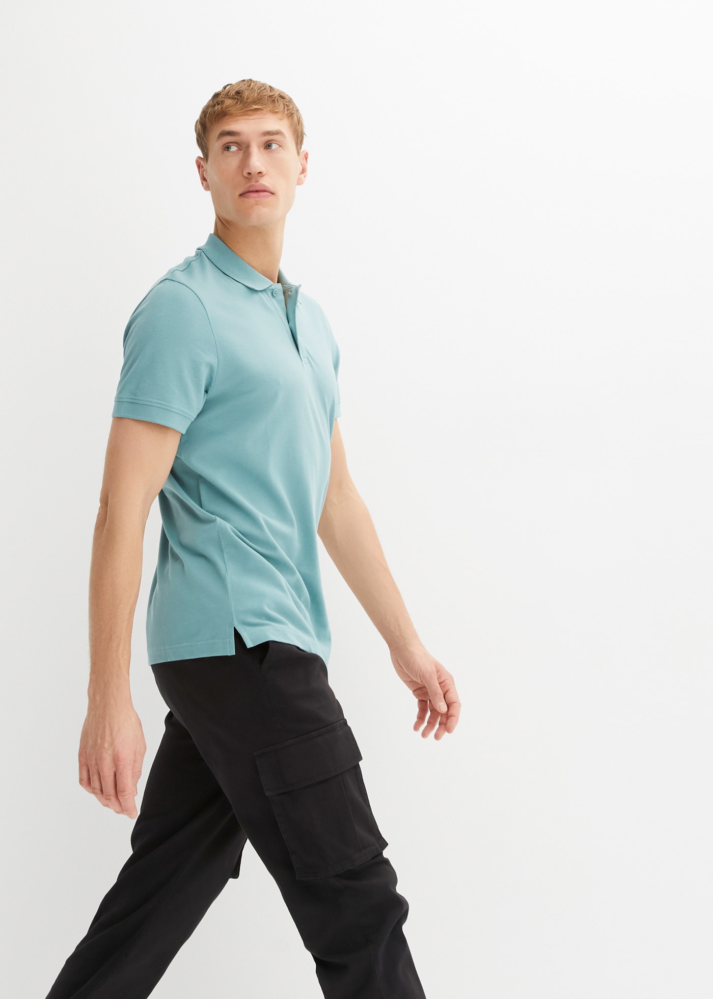 bonprix Poloshirt "Piqué-Poloshirt aus reiner Baumwolle" Regular Fit, Kurza günstig online kaufen