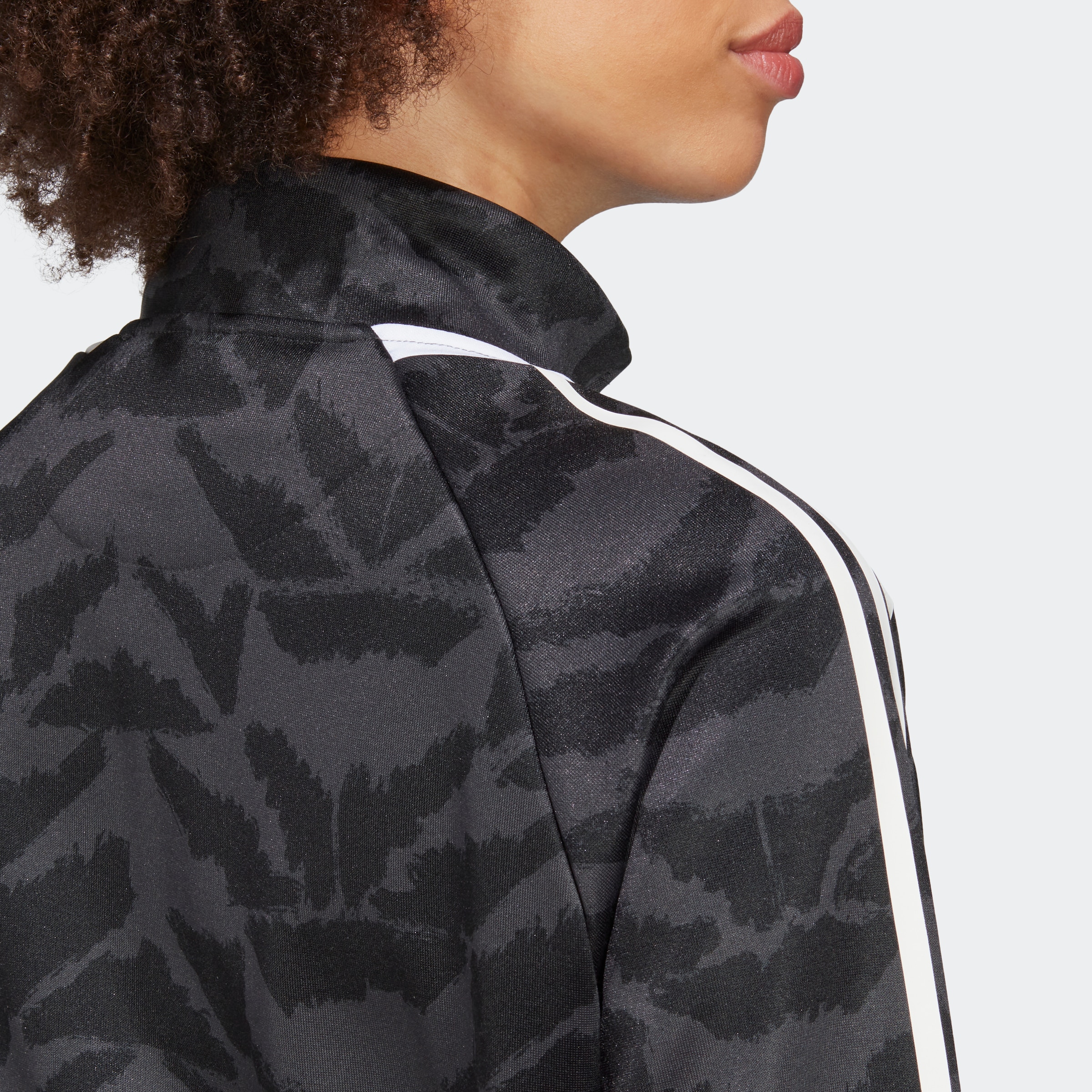 adidas Sportswear Outdoorjacke »TIRO SUIT UP LIFESTYLE TRAININGSJACKE«