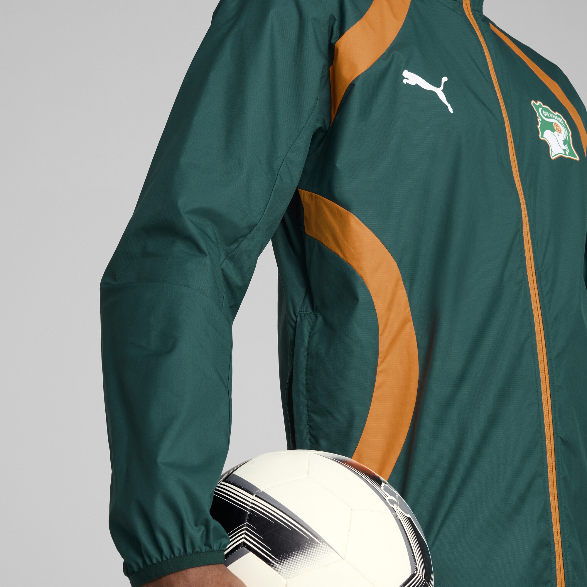 PUMA Trainingsjacke »Elfenbeinküste 2025 Pre-match Gewebte Jacke Herren«