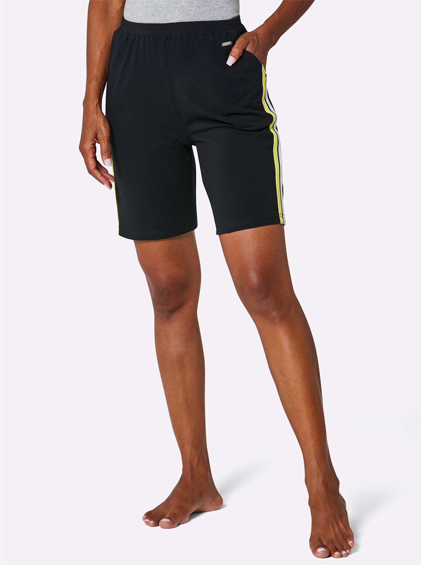 feel good Shorts