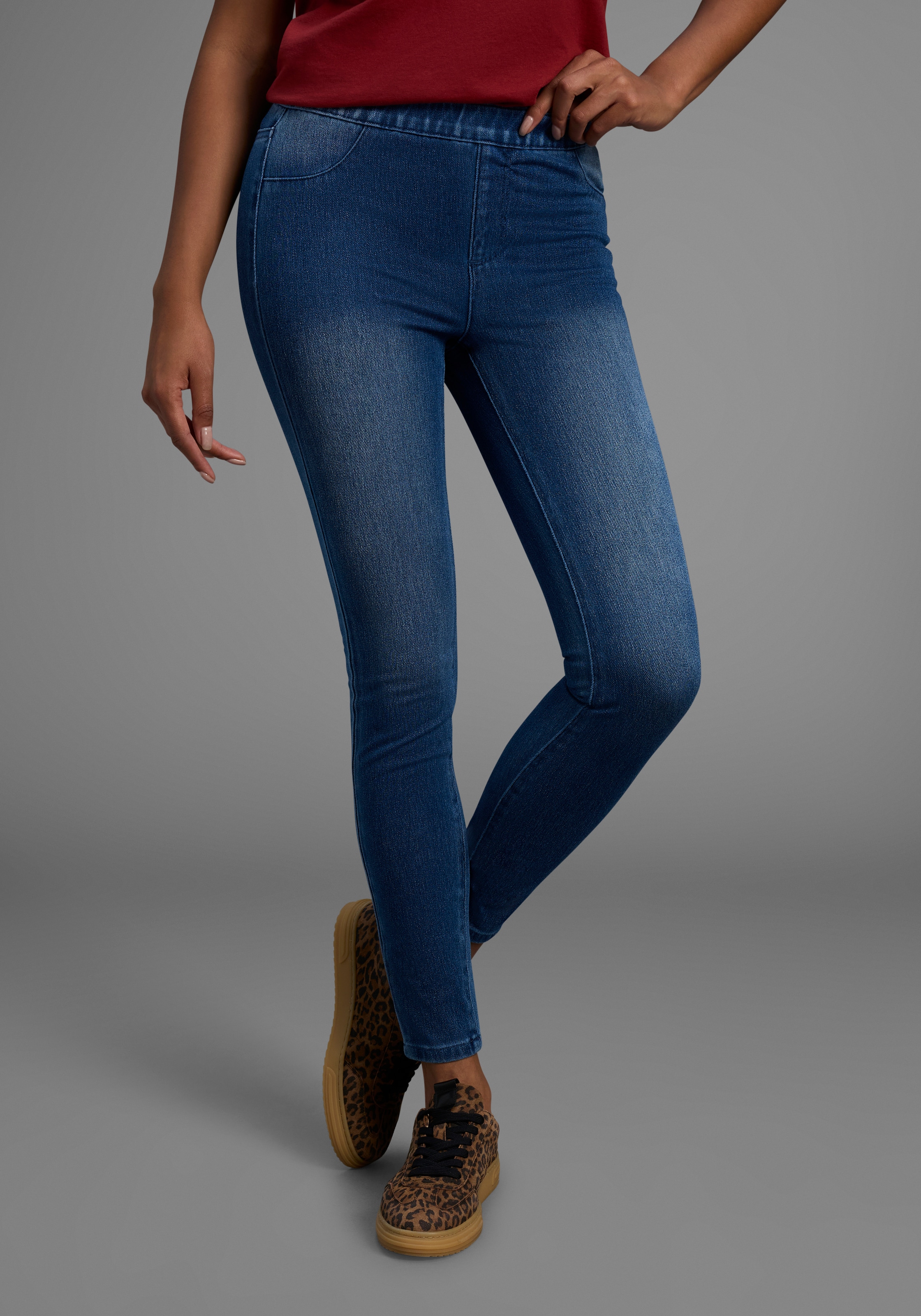 Arizona Jogg Pants "High Waist", extra-eng geschnitten, knöchellange Beinfo günstig online kaufen