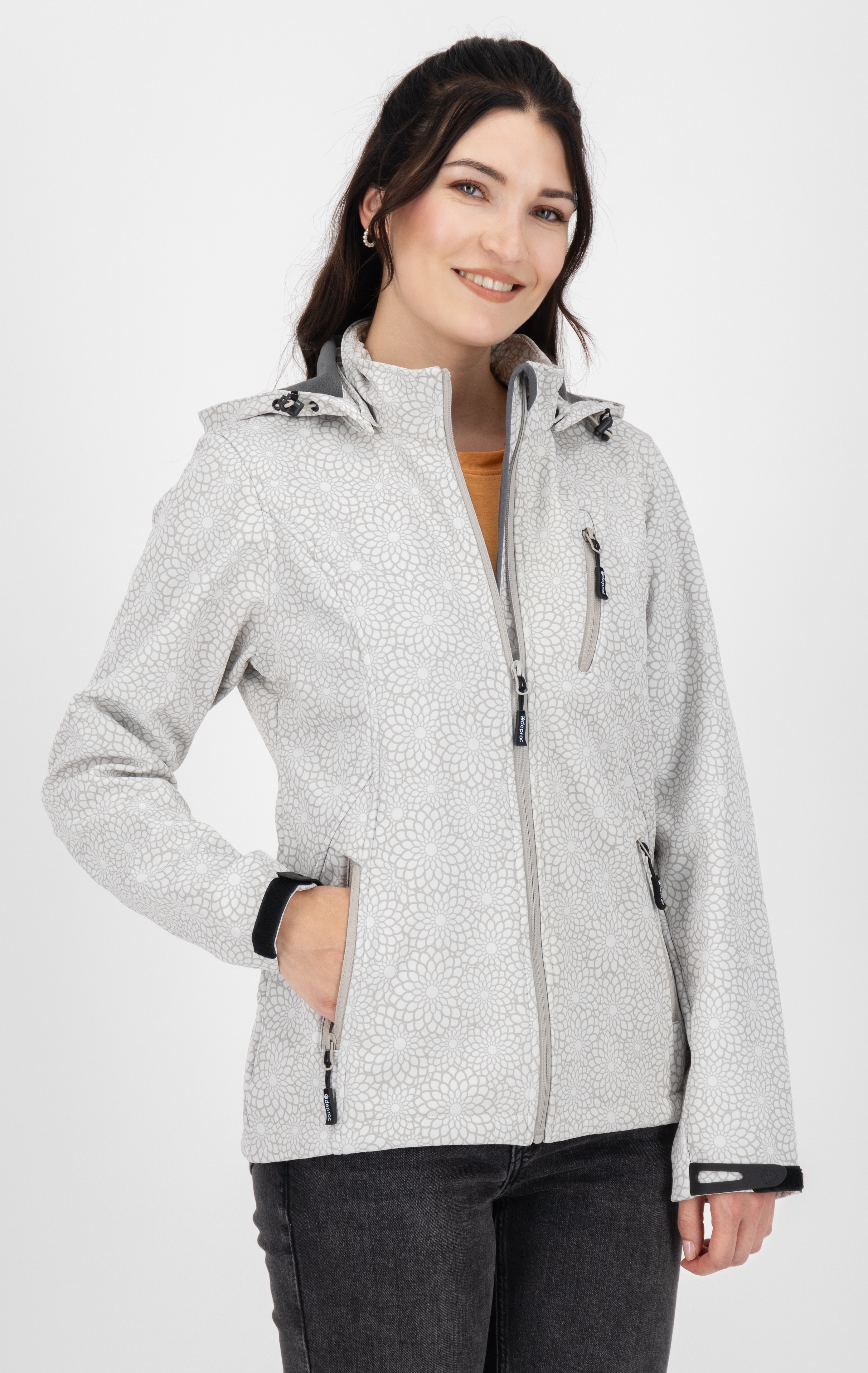 DEPROC Active Softshelljacke "SHELBY PEAK DC" mit Kapuze leichte Softshelljacke mit All-Over-Print und abnehmbarer Kapuze