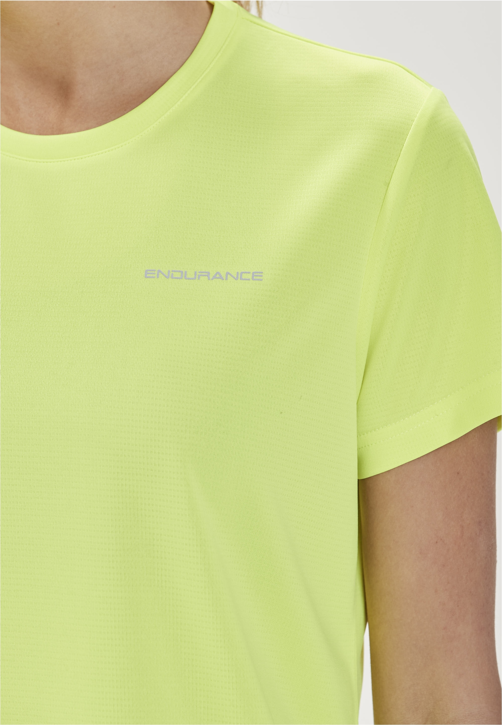 ENDURANCE Funktionsshirt »Vista«, (1 tlg.), mit reflektierenden Details