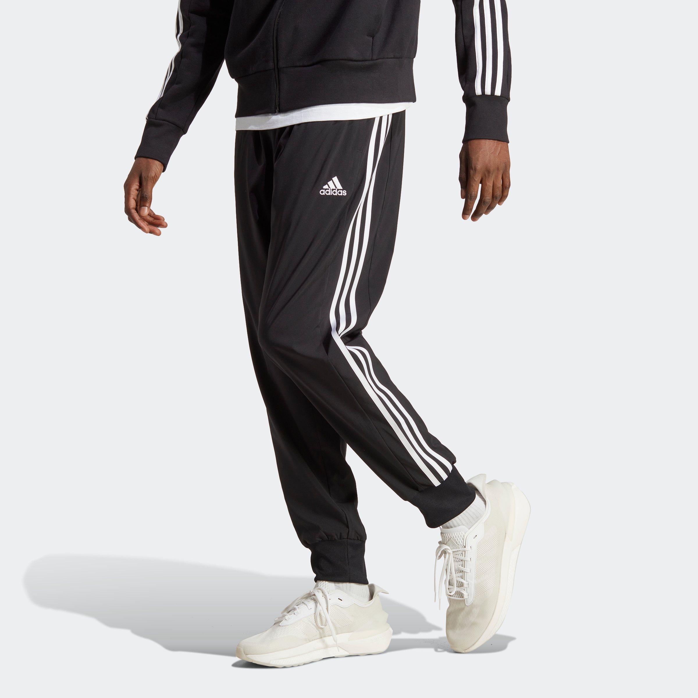 adidas Sportswear Sporthose »AEROREADY ESSENTIALS TAPERED CUFF WOVEN 3STREIFEN  HOSE«, (1 tlg.) ▷ bestellen | BAUR