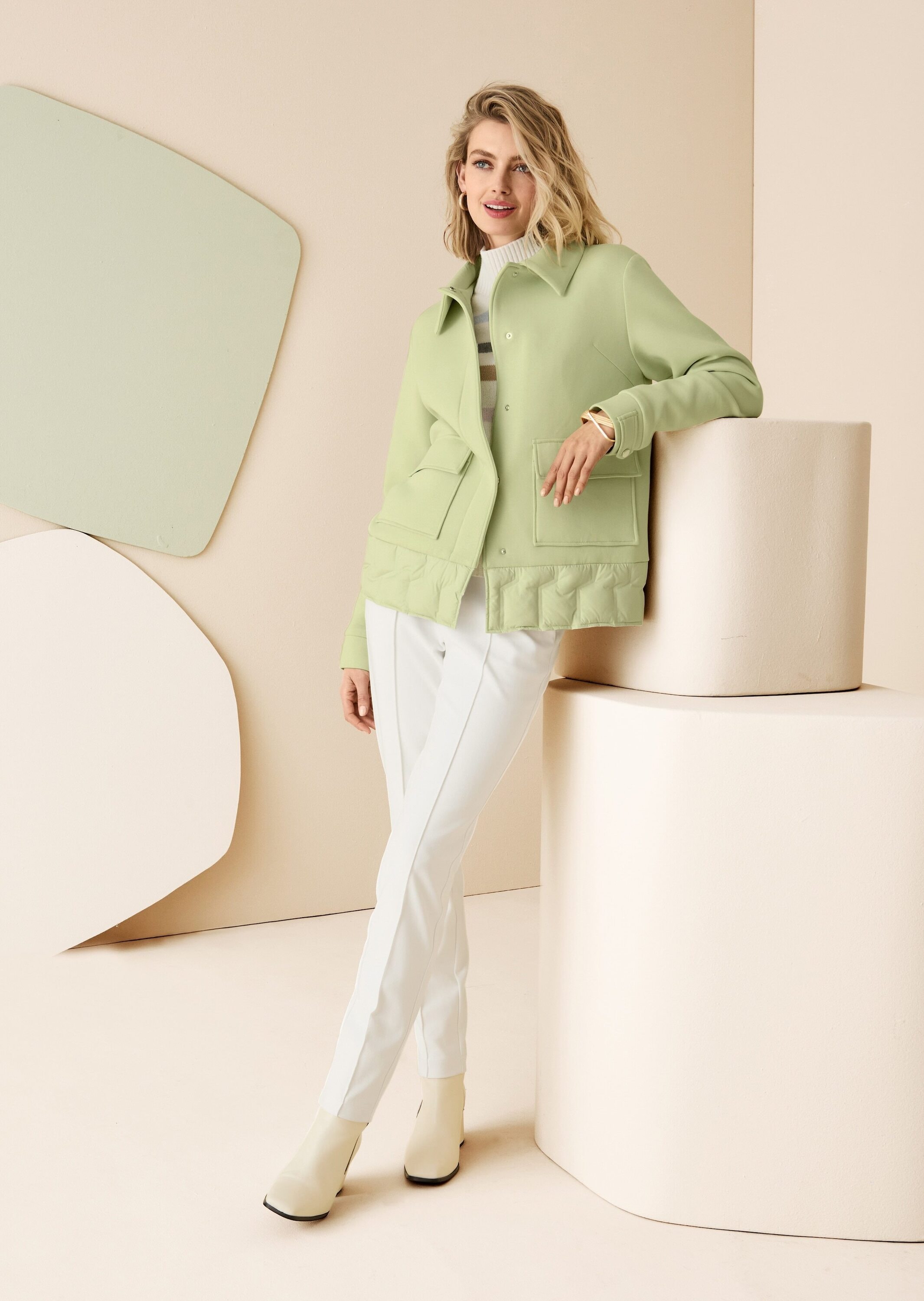 MADELEINE Kurzjacke »Scuba-Jacke Kurzjacke mit Druckknopfverschluss«