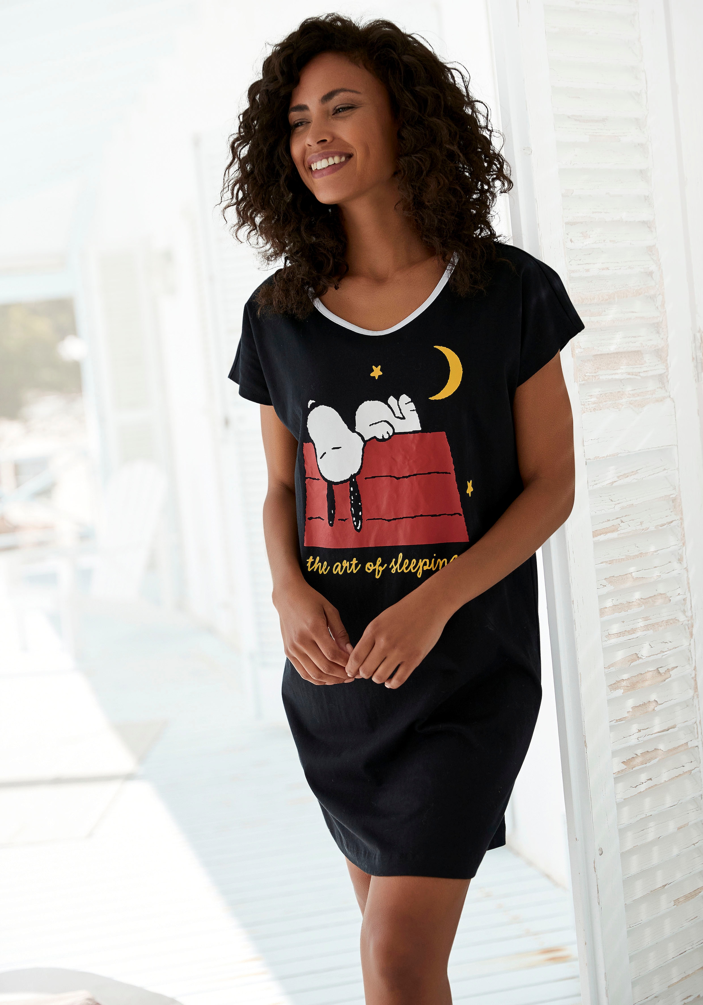Peanuts Nachthemd Ohne Taschen mit Snoopy Druckmotiv