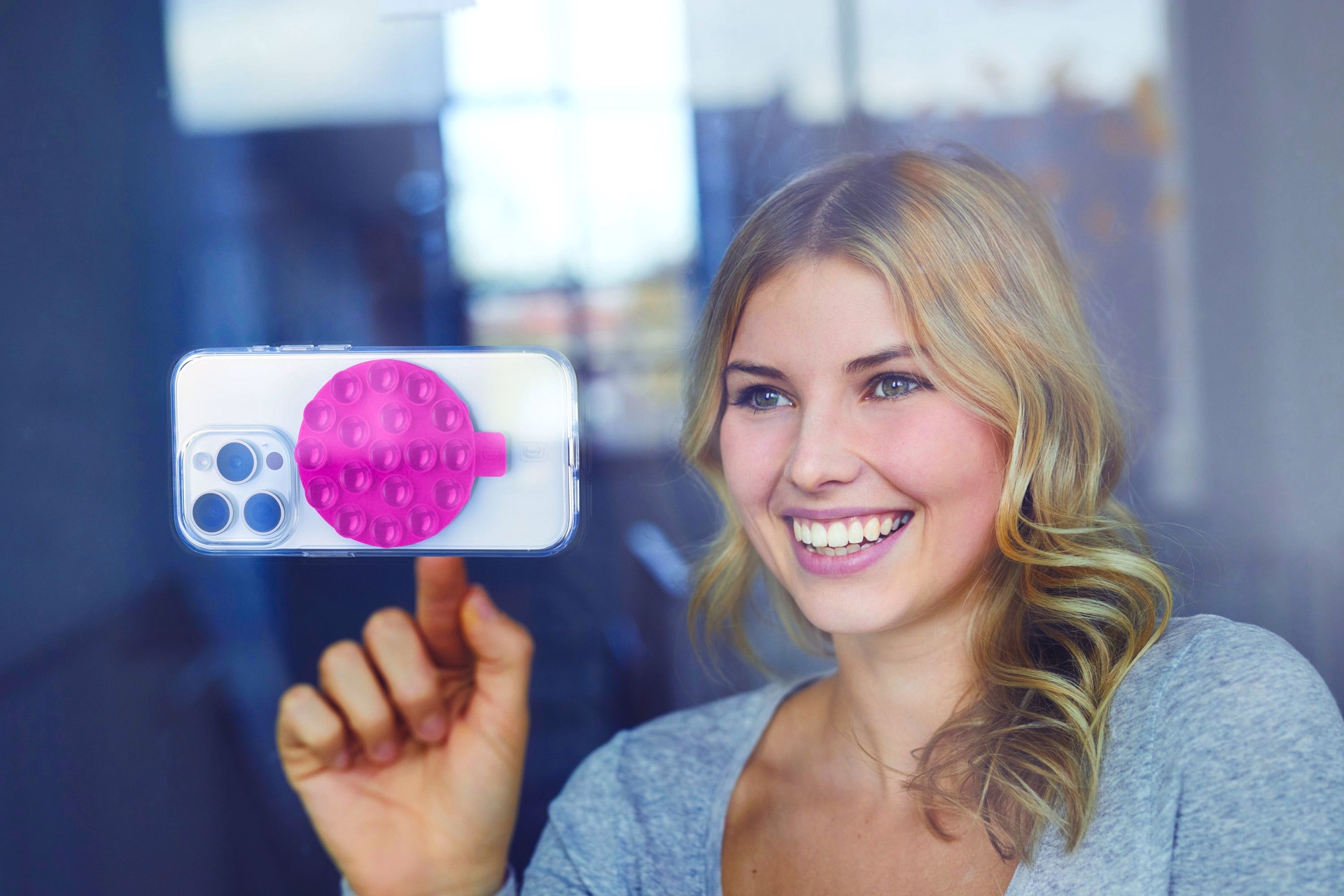 Cellularline Smartphone-Halterung »Bubble Selfie Saugnapfhalter«
