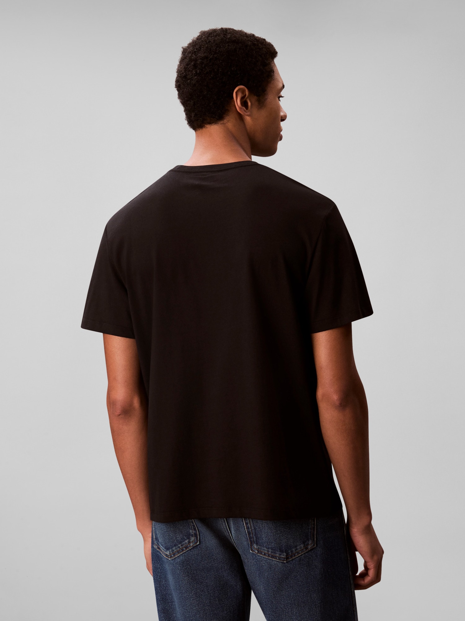 Calvin Klein T-Shirt »SS 20S EU CALVIN CURSIVE GRAPHIC« Mit Rundhalsausschnitt, regular fit