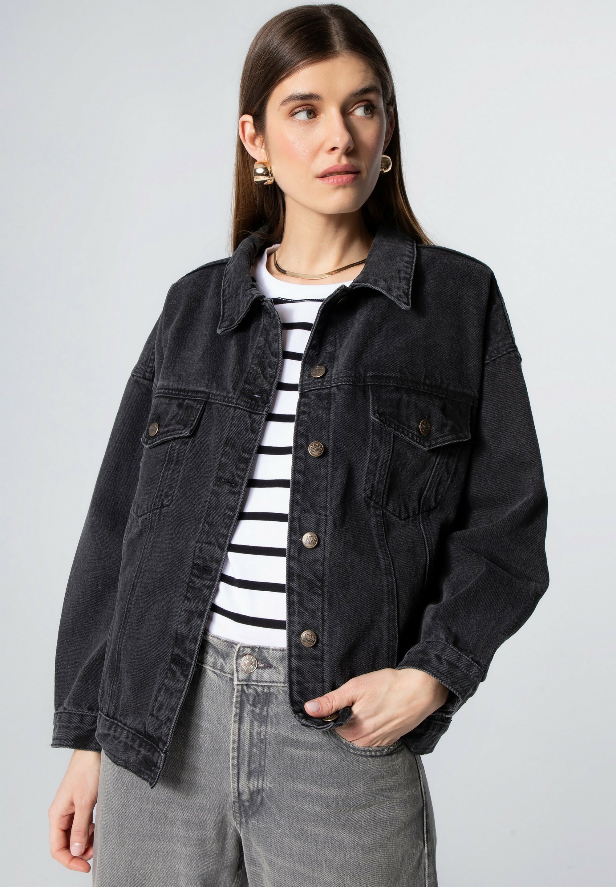 WITTCHEN Jeansjacke »Modern Classics«, ohne Kapuze, WITTCHEN Damenjacke aus Denim Oversize