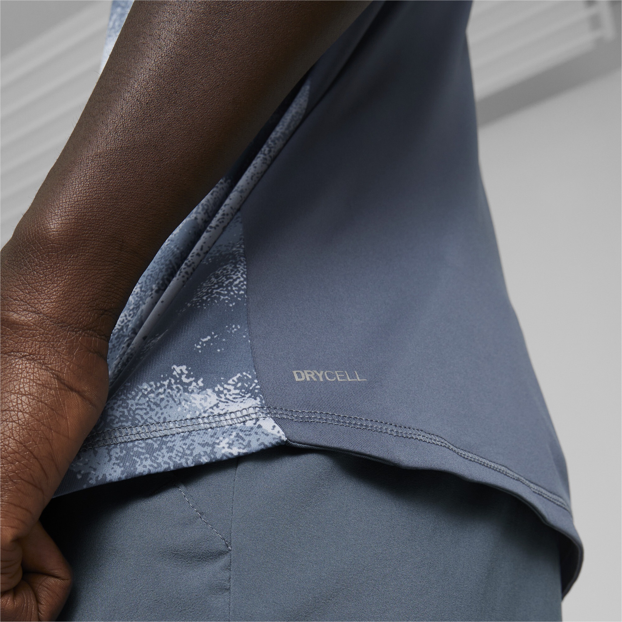 PUMA Laufshirt »Bedrucktes kurzärmliges Running-T-Shirt Herren«