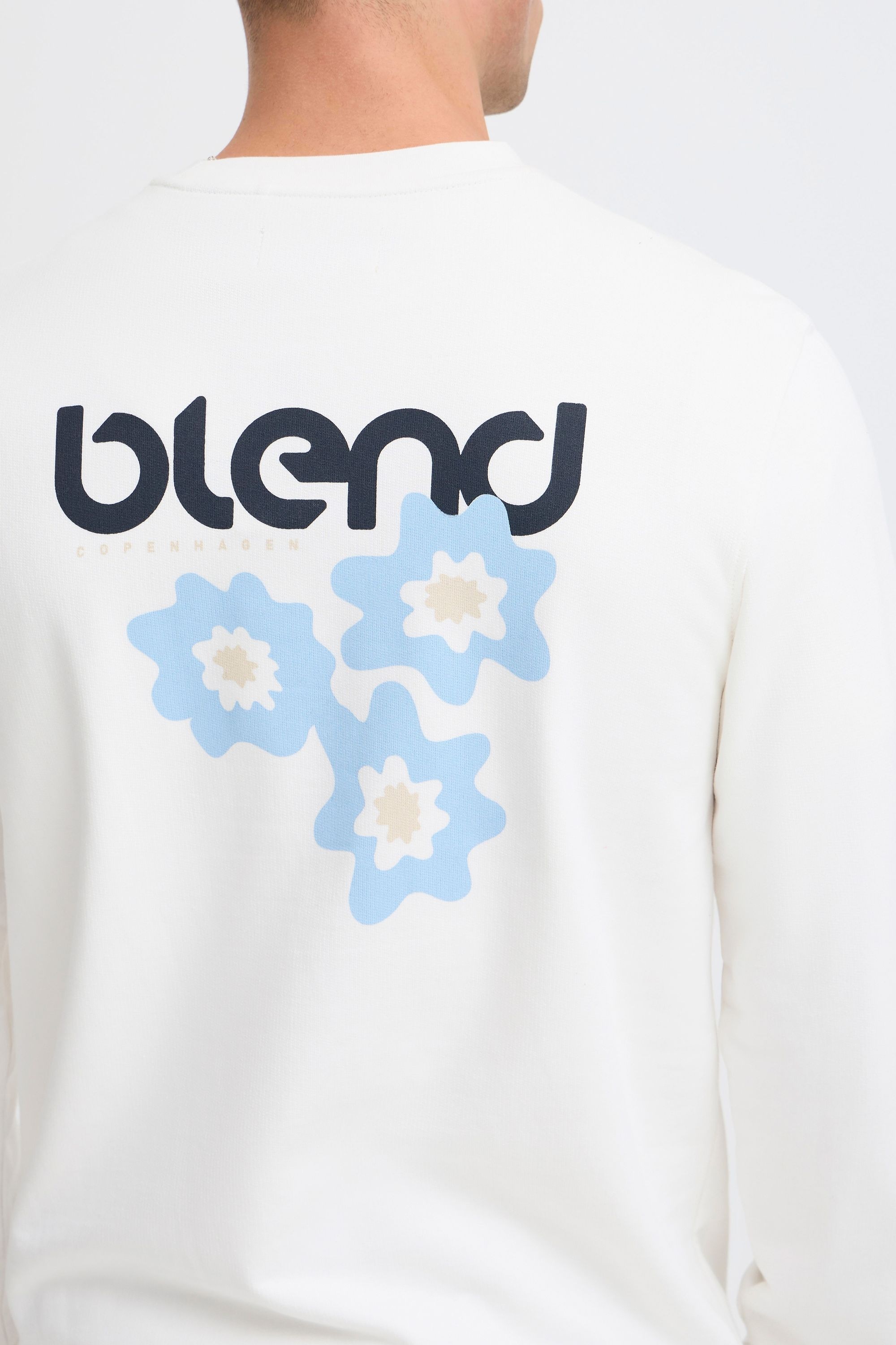 Blend Rundhalspullover »BHBrody« Lässiges Sweatshirt mit auffälligem Backprint