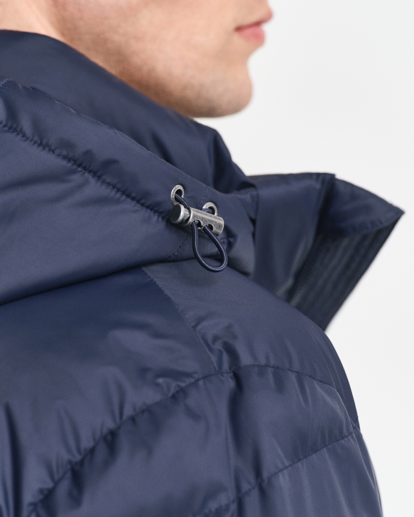 Gant Steppjacke "ACTIVE CLOUD JACKET" mit Kapuze regular fit, abnehmbare Kapuze, 2-Wege-Reißverschluss