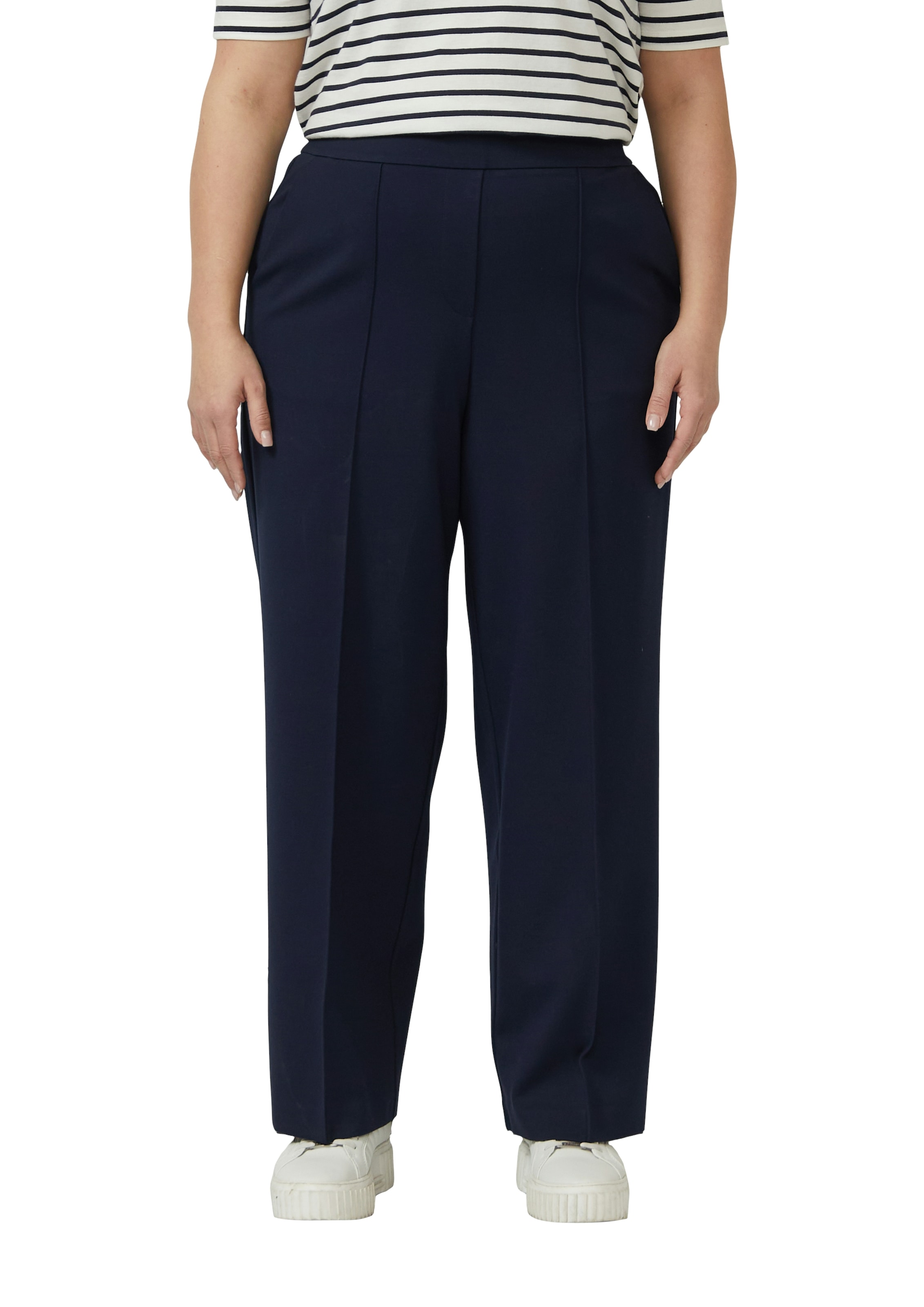 s.Oliver CURVE Bundfaltenhose mit Viskose und Stretch/Große Größen
