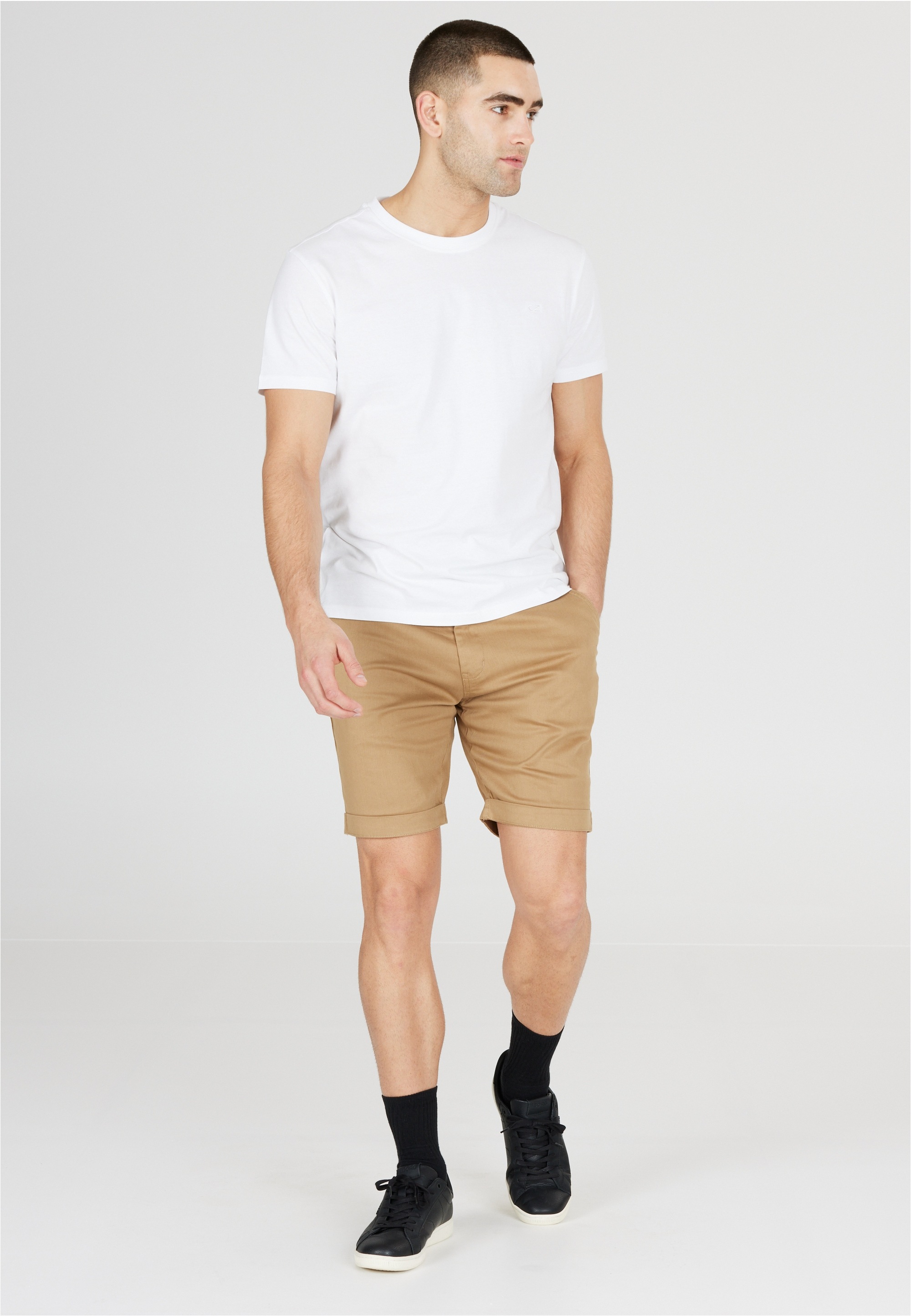 CRUZ Shorts »Jerryne«, mit praktischen Seitentaschen