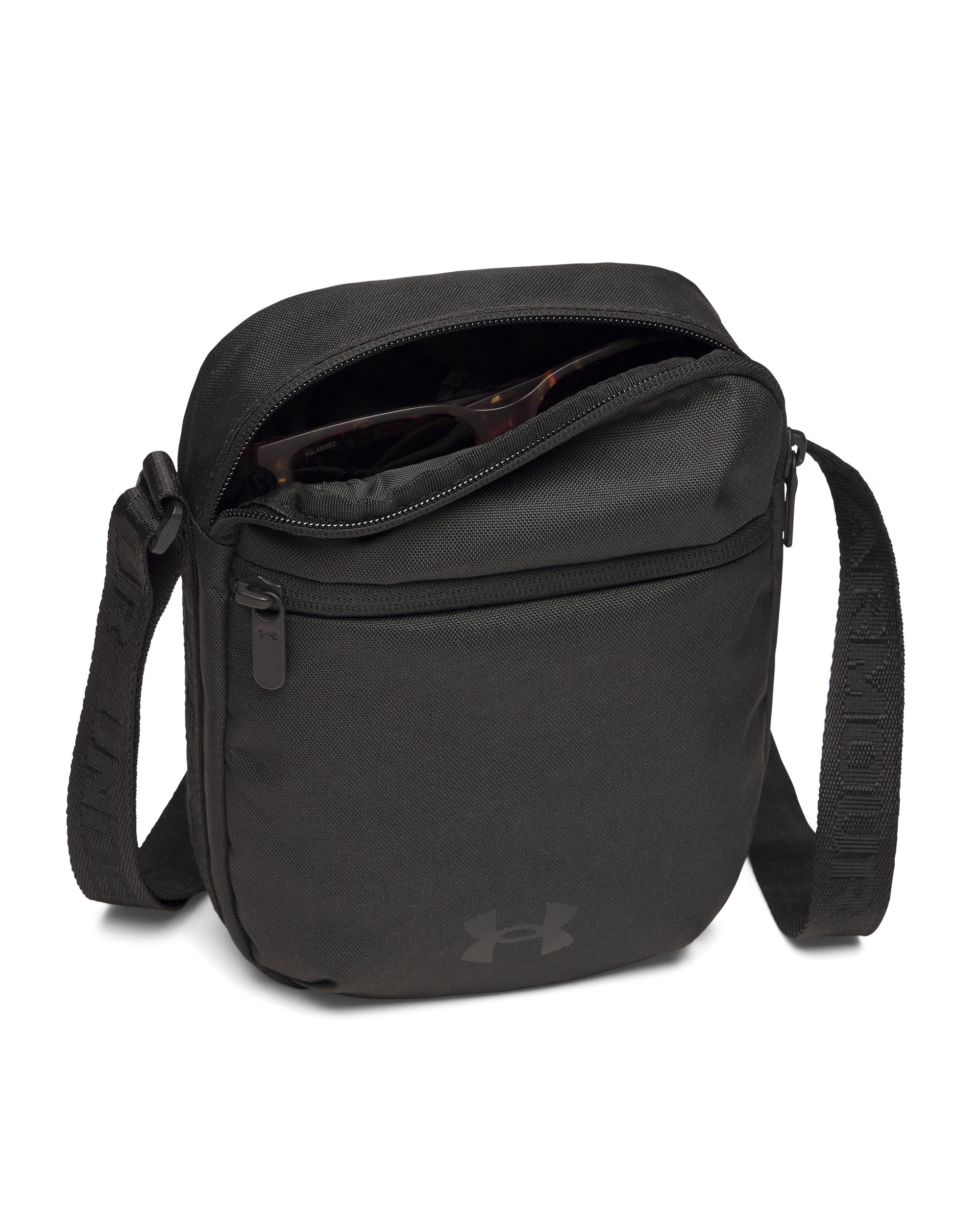 Under Armour® Umhängetasche »NEW UA ESSENTIAL CROSSBODY« für Erwachsene, mit sportlichem Stil, aus Polyester, leicht