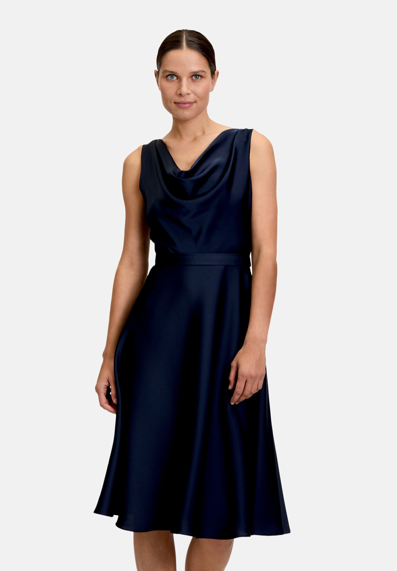 Vera Mont Cocktailkleid »Damen mit Wasserfallausschnitt« Nahttasche Form