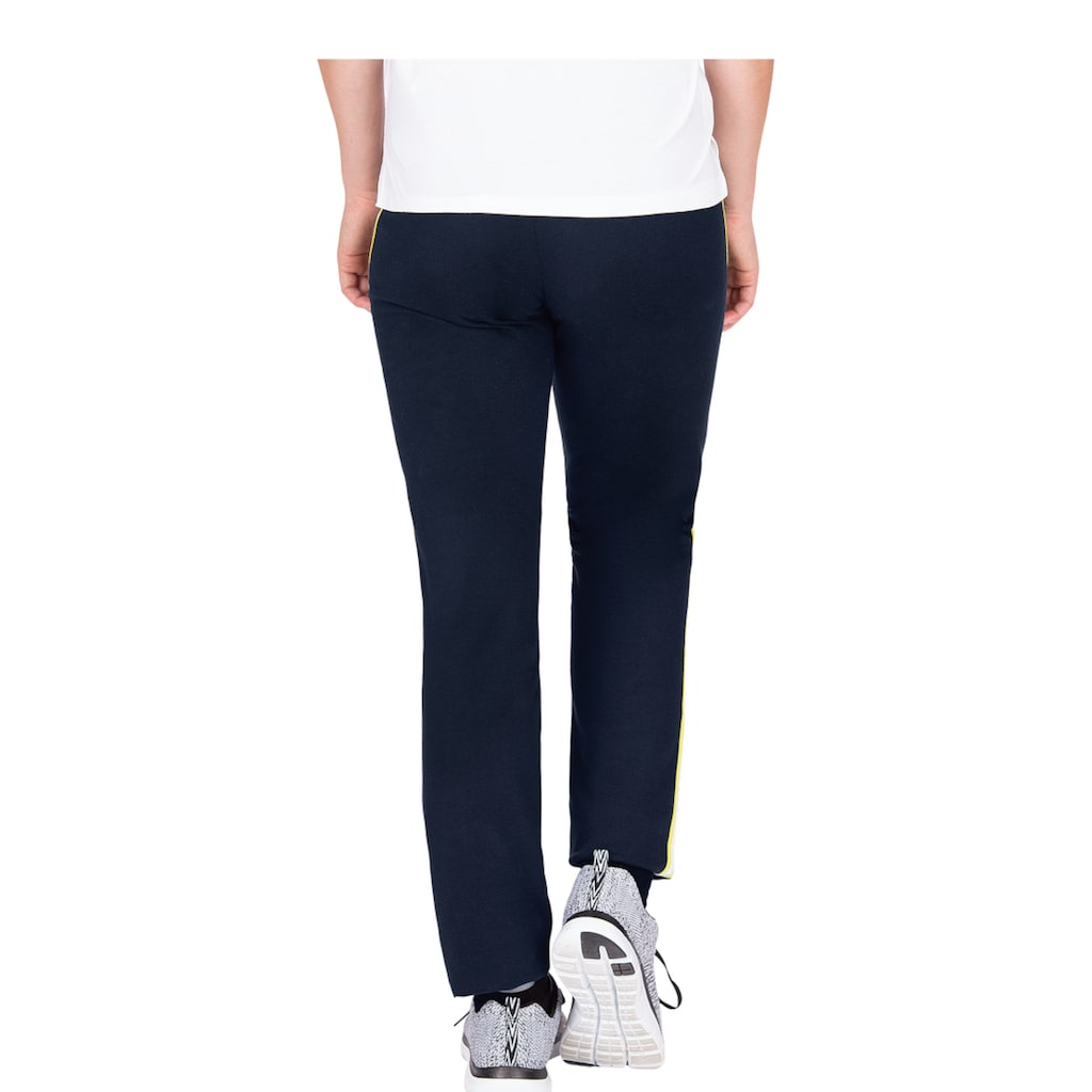 Marken Trigema Trigema Jogginghose, (1 tlg.), mit kontrastfarbigen Streifen grün Marken Trigema Trigema Jogginghose, (1 tlg.), mit kontrastfarbigen Streifen grün