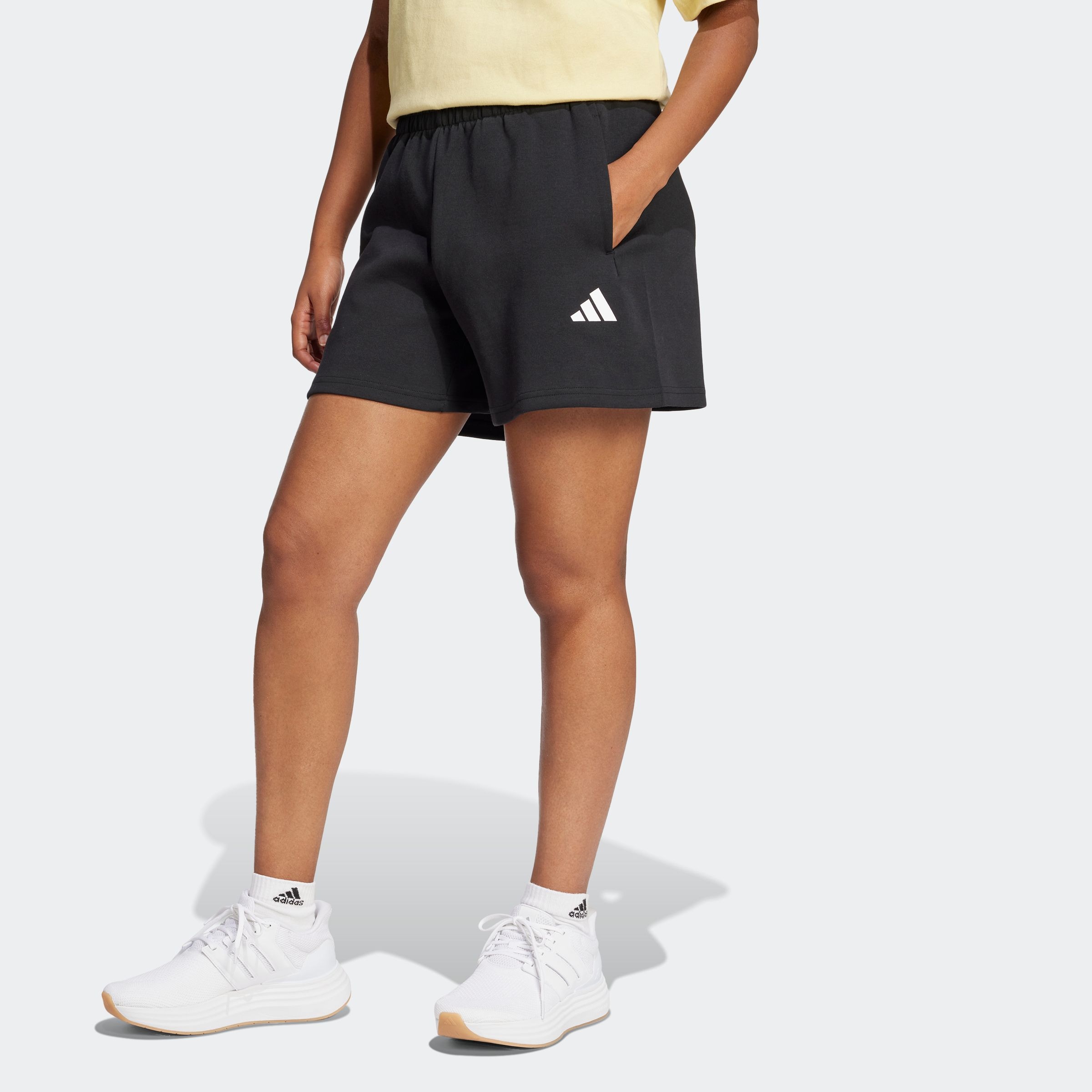 adidas Sportswear Shorts »W FI SL SHO«, (1 tlg.)