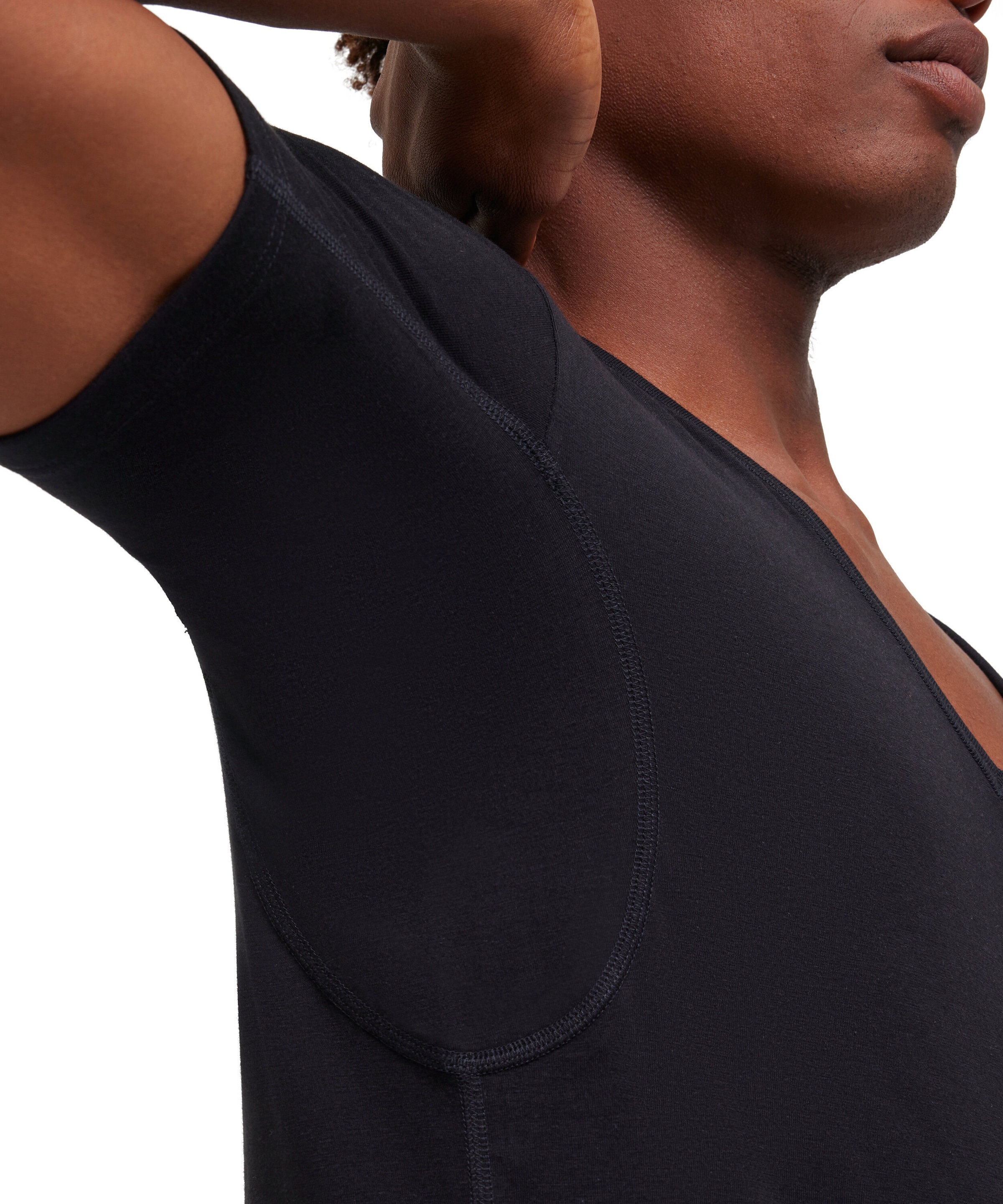 FALKE T-Shirt »Daily Climate Control« tiefer V-Ausschnitt, kurzarm, Cotton-Mix