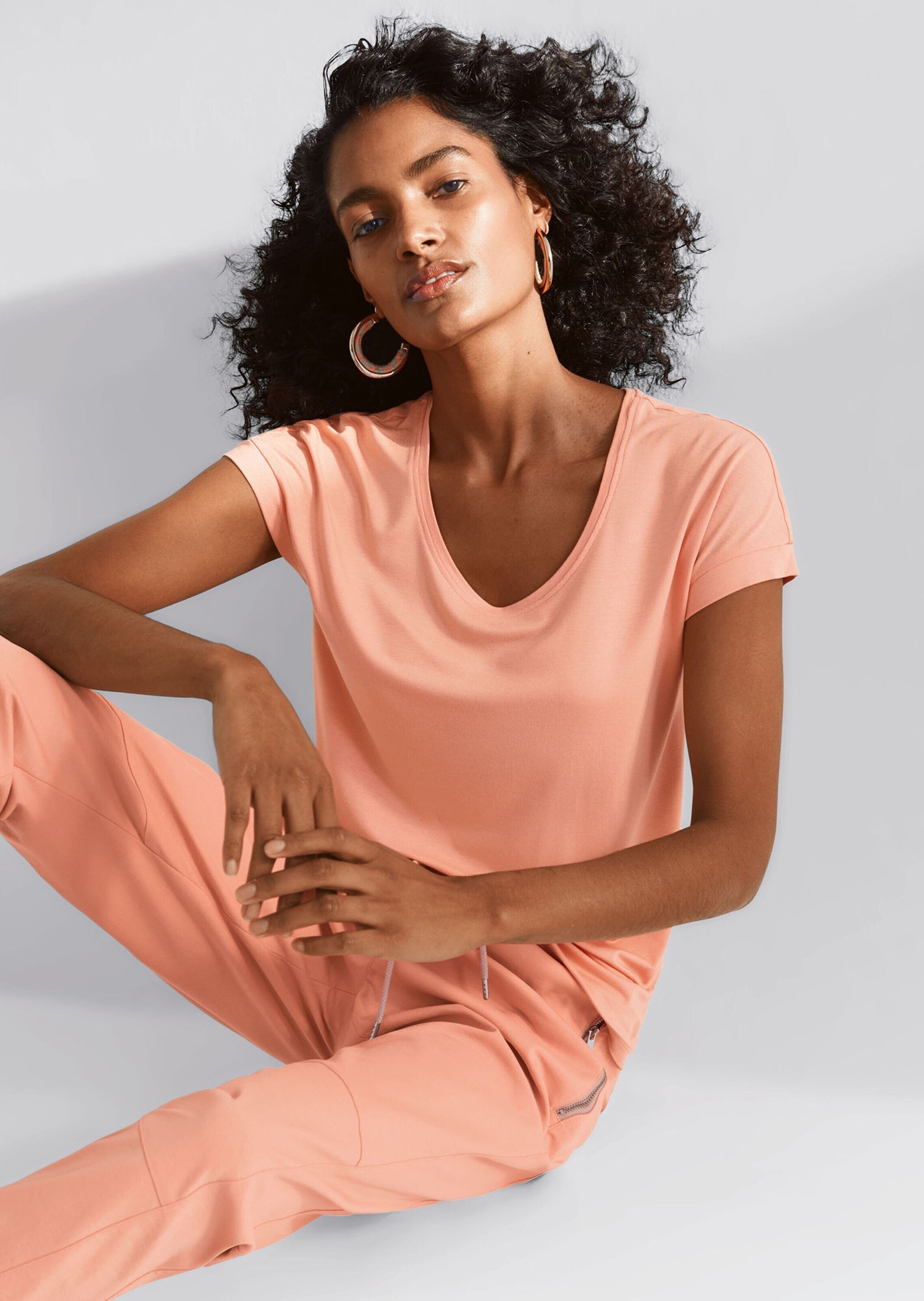 MADELEINE Jogger Pants »Hose Jogg-Pants mit Reißverschlusstaschen«