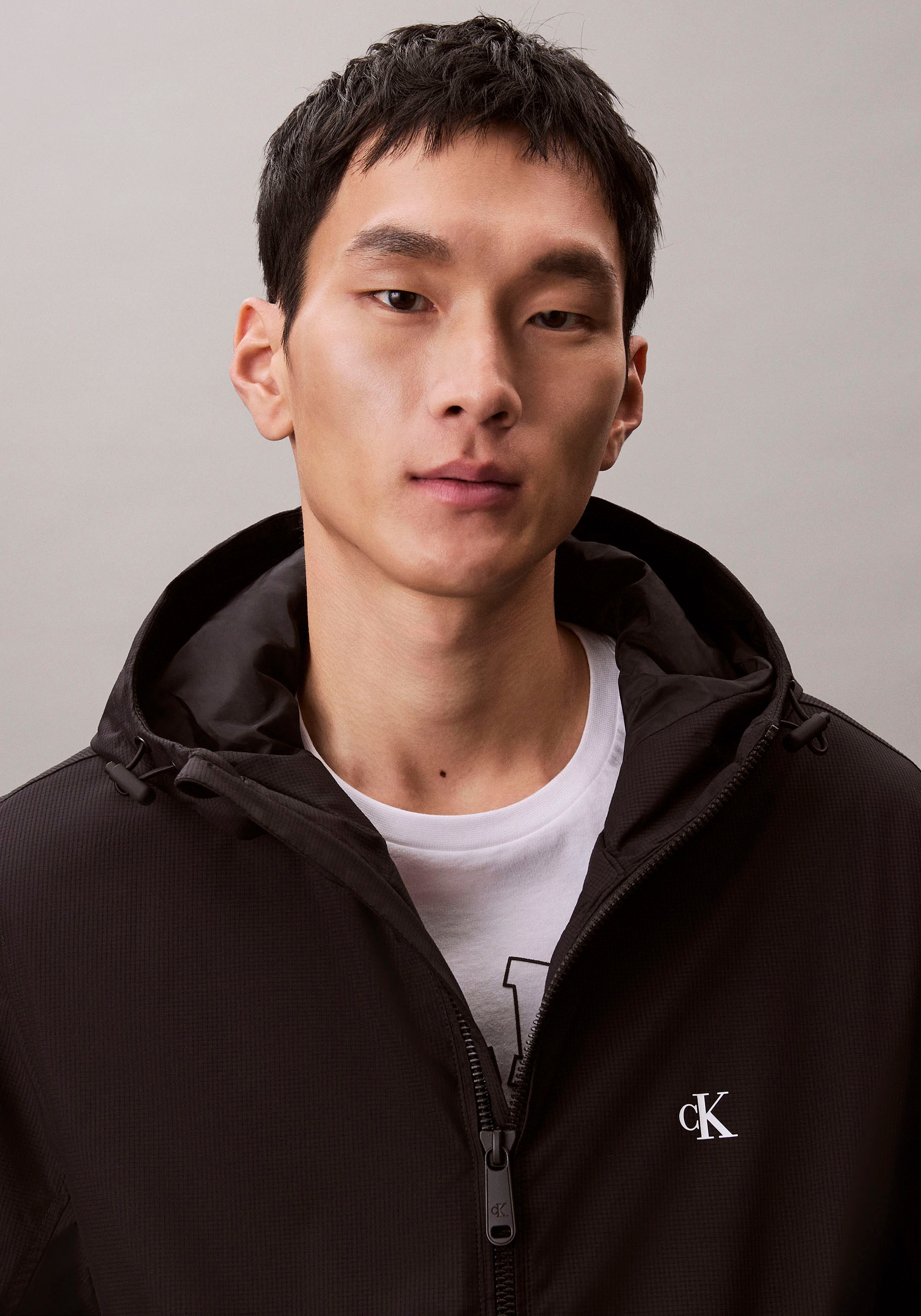 Calvin Klein Jeans Blouson mit Kapuze Regular Fit, verstellbare Kapuze