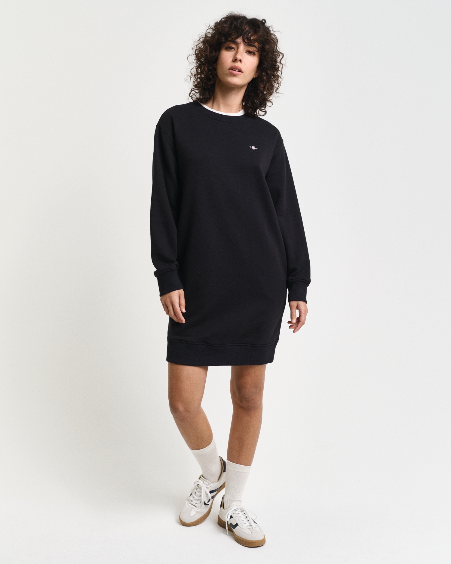 Gant Sweatkleid "SHIELD C-NECK SWEAT DRESS", Shield Sweatkleid mit Rundhals günstig online kaufen