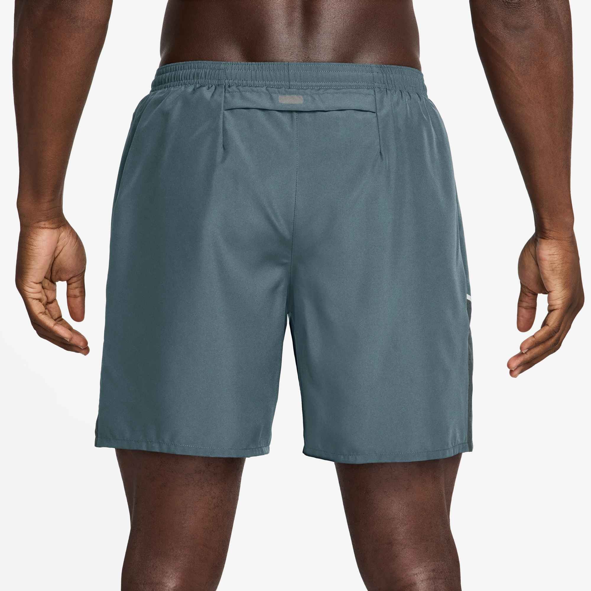 Nike Laufshorts »M NK DF MILER 7IN 2IN1 SHORT«  für Laufen entwickelt, 2-in-1-Design, aus Polyester