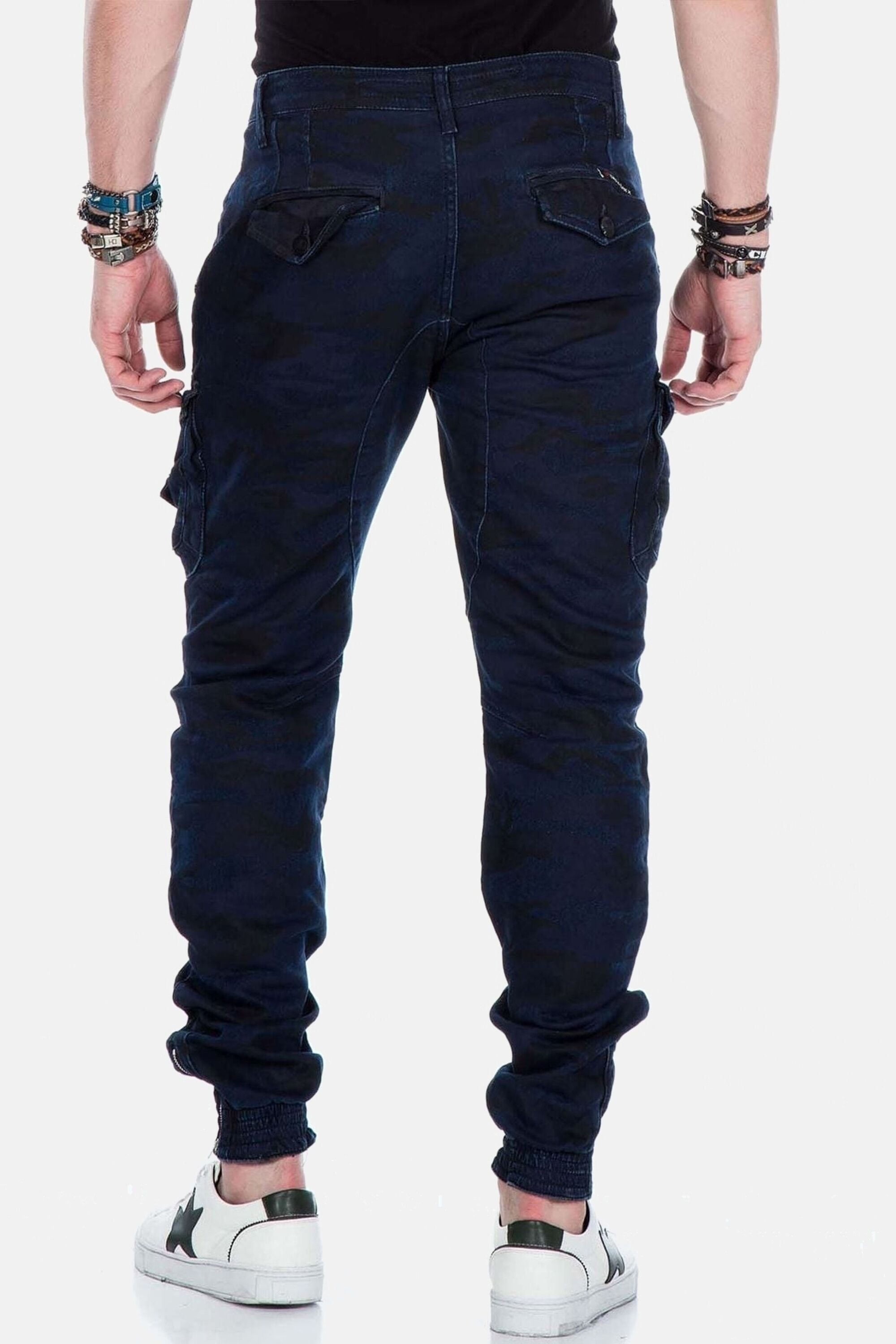Cipo & Baxx Loose-fit-Jeans »Jeans«, mit Stretch-Bündchen, CD-422