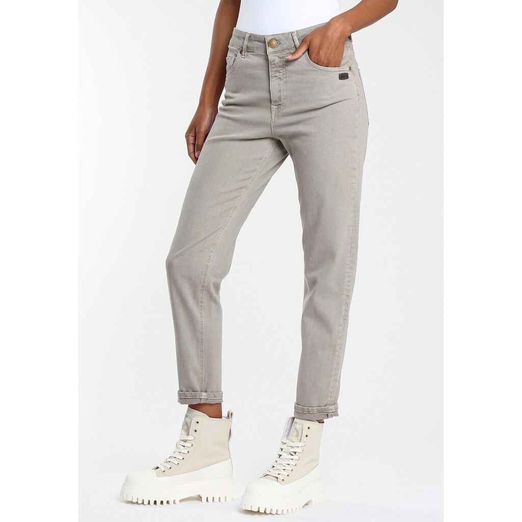 Damenmode Jeans GANG Mom-Jeans »GLORIA-GA«, 5-Pocket Karottenjeans mit schmeichelhafter hoher Leibhöhe beige Damenmode Jeans GANG Mom-Jeans »GLORIA-GA«, 5-Pocket Karottenjeans mit schmeichelhafter hoher Leibhöhe beige