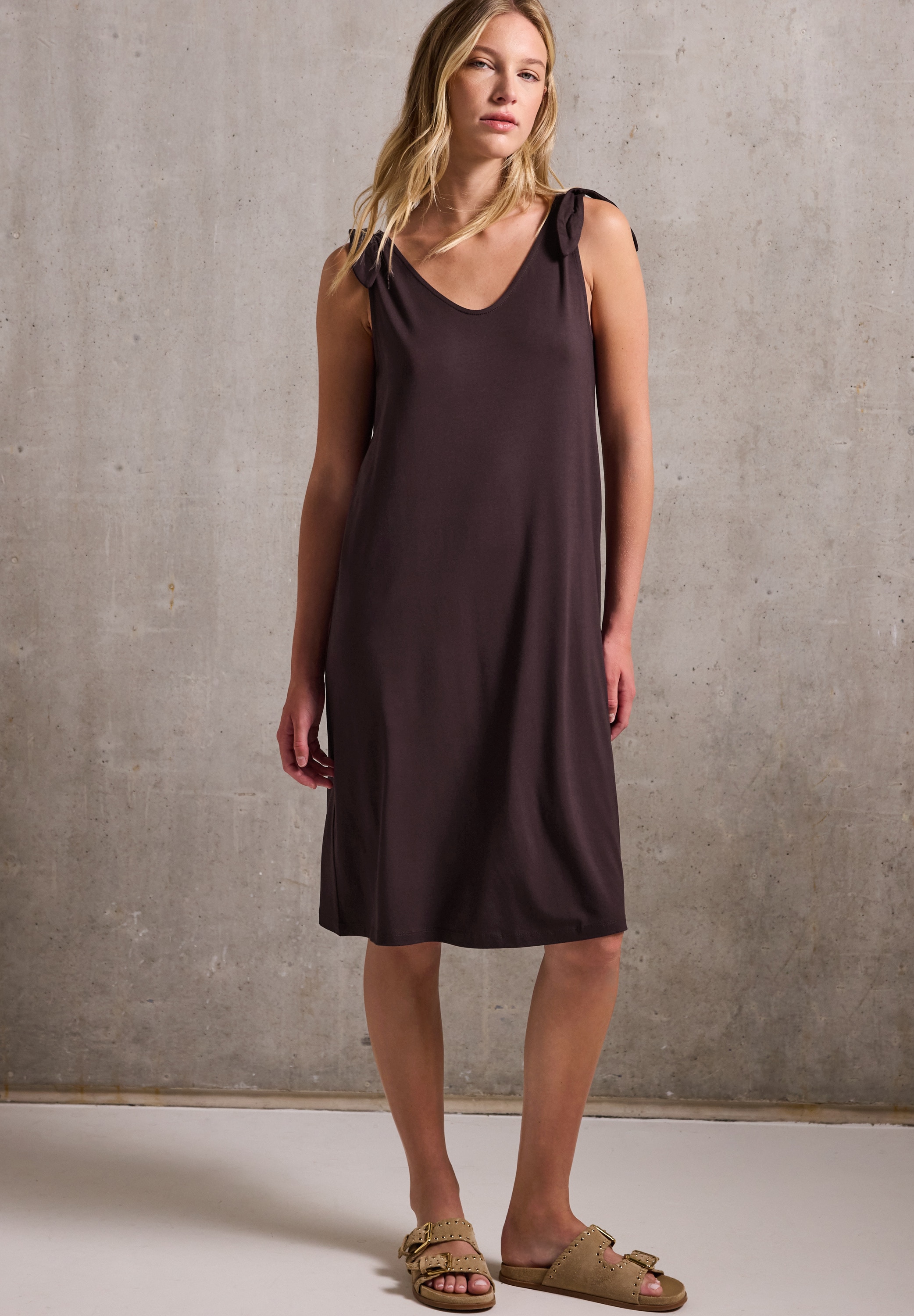 STREET ONE STUDIO Jerseykleid Ohne Taschen aus Viskose