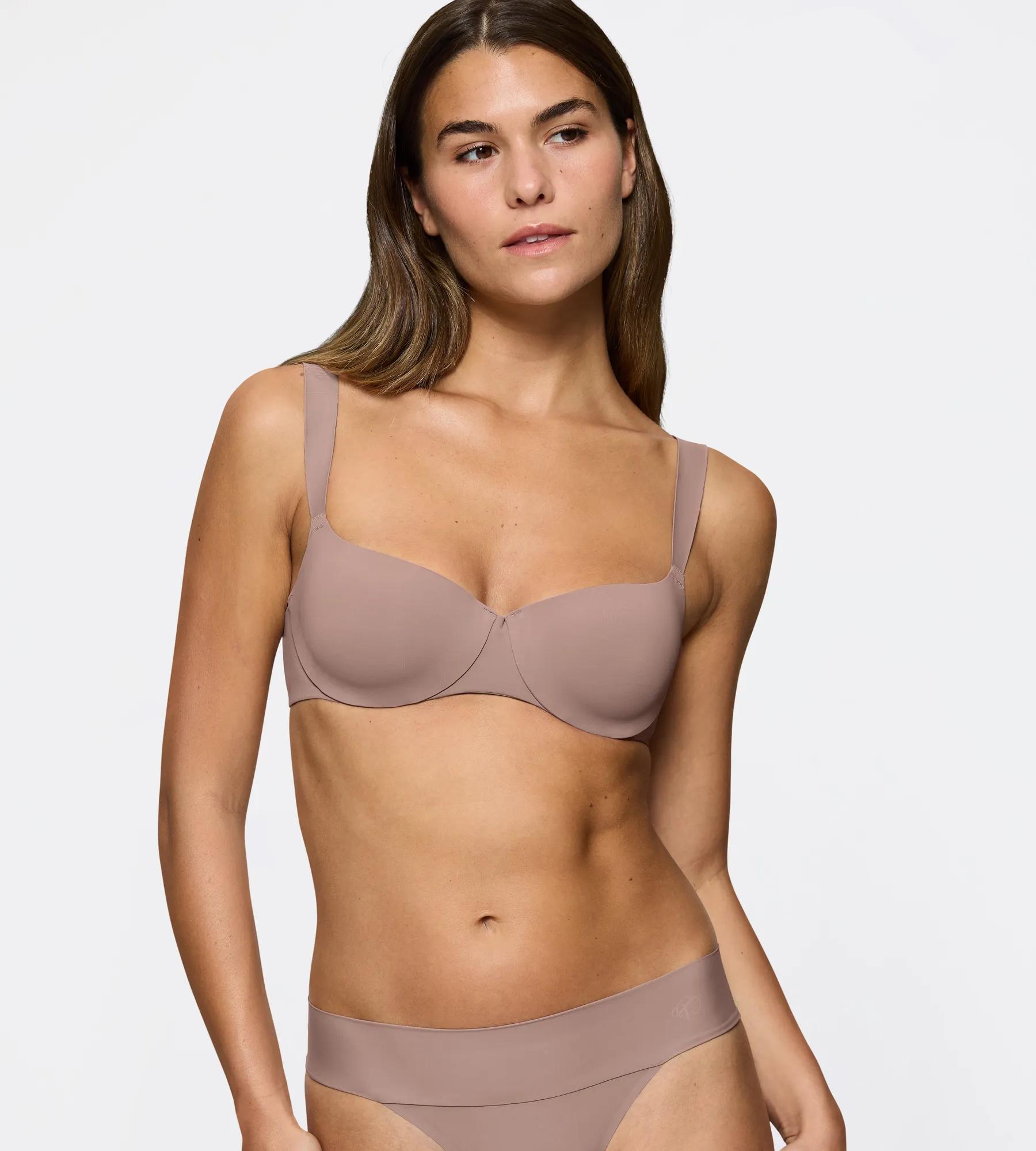 Triumph "Body Make-Up Illusion" Komfort Bügel, gefüttert, seidenweiche Microfaser, atmungsaktiv
