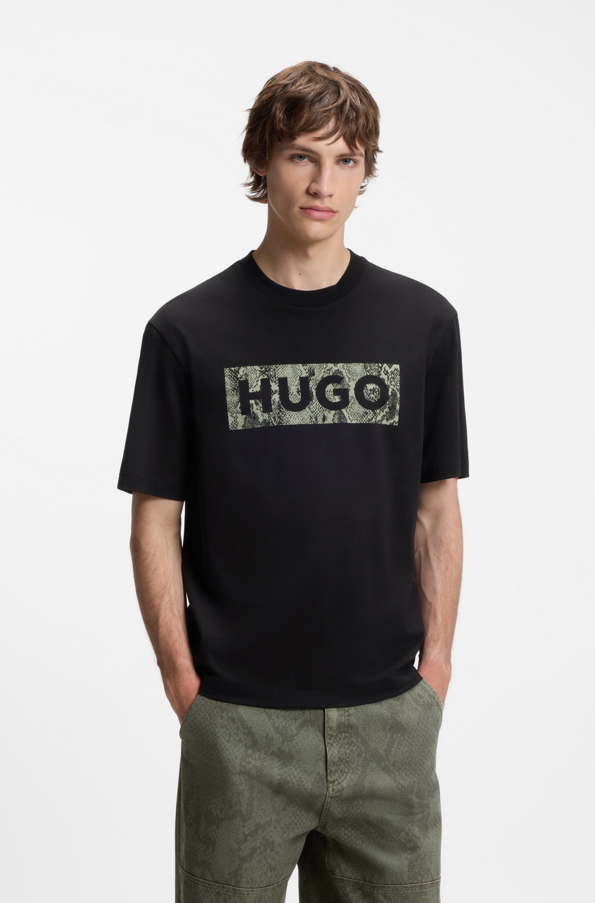 HUGO T-Shirt "Nerpient" Rundhalsausschnitt, Regular Fit, Logo-Druck