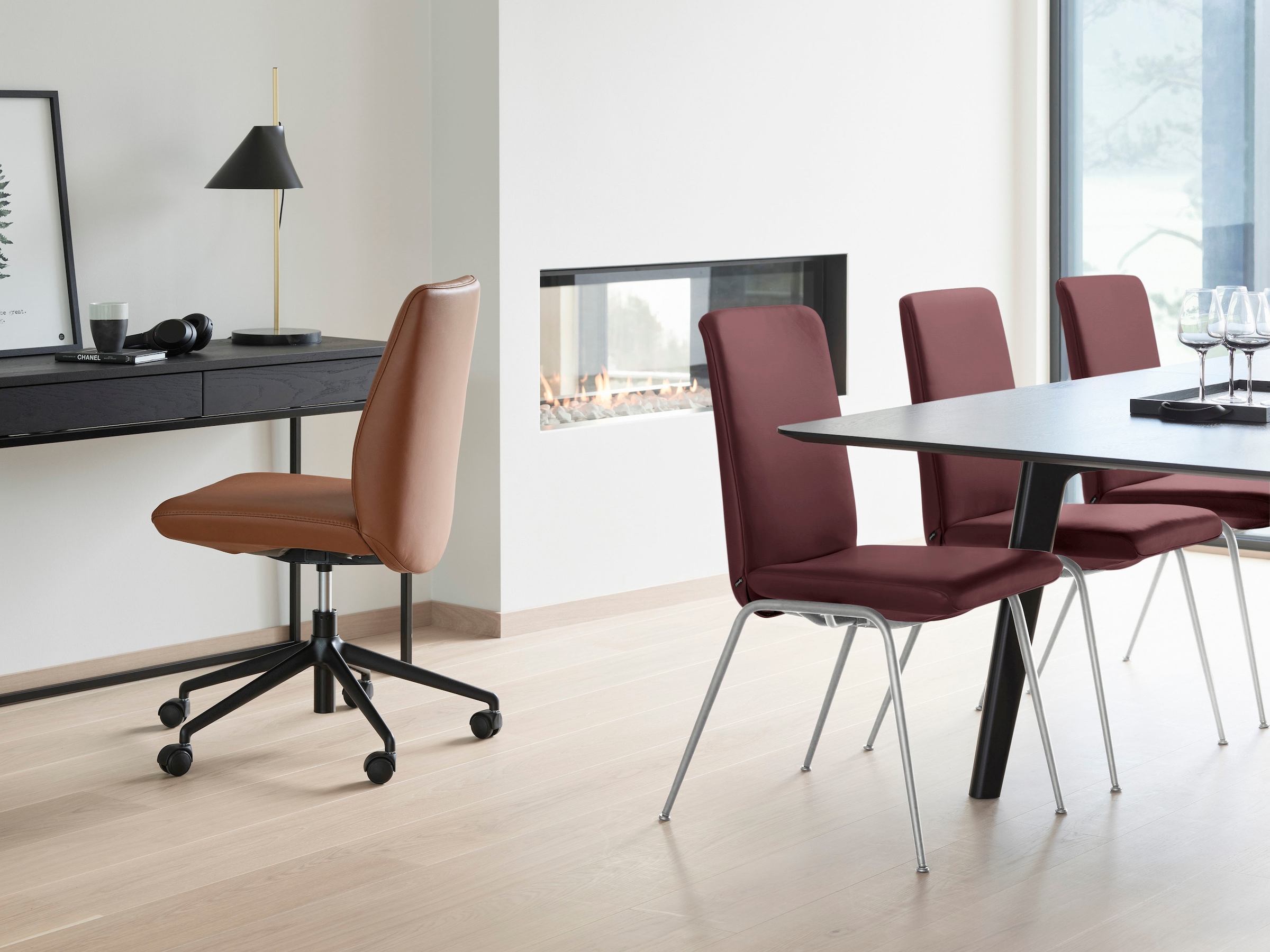 Stressless® Polsterstuhl »Laurel«, Leder BATICK, Low Back, Größe L, mit Beinen aus Stahl in Schwarz matt