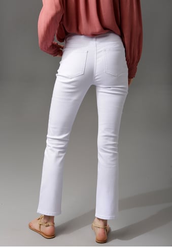 Aniston CASUAL Bootcut-Jeans, in knöchelfreier Länge kaufen