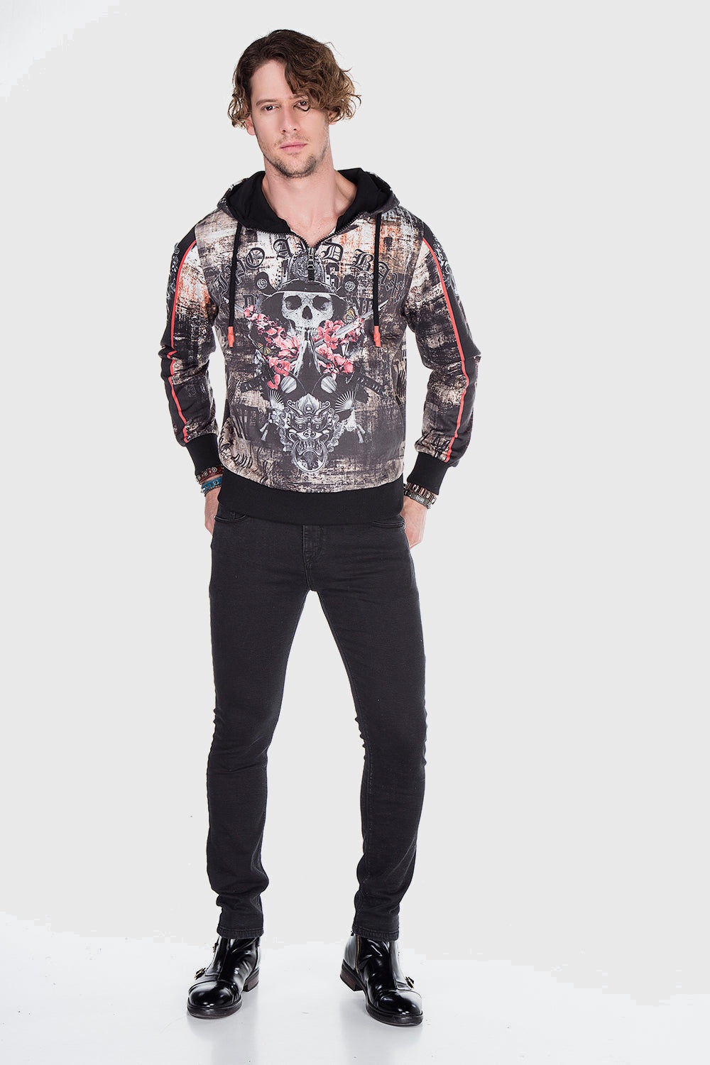 Cipo & Baxx Kapuzenpullover »Sweatshirt«, mit coolem Allover-Print