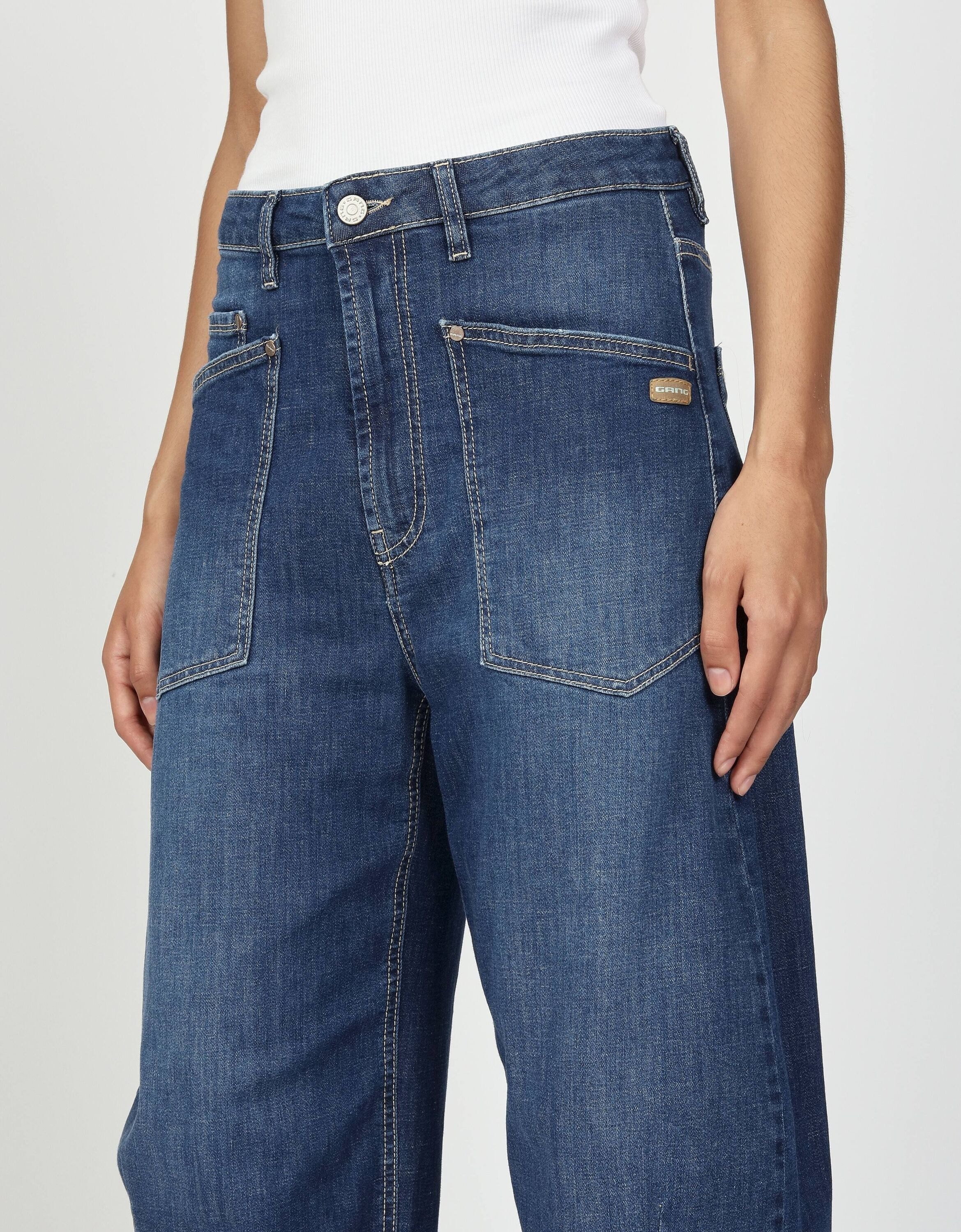GANG Tapered-fit-Jeans »94ODINA« mit Abnäher vom Knie bis zum Saum