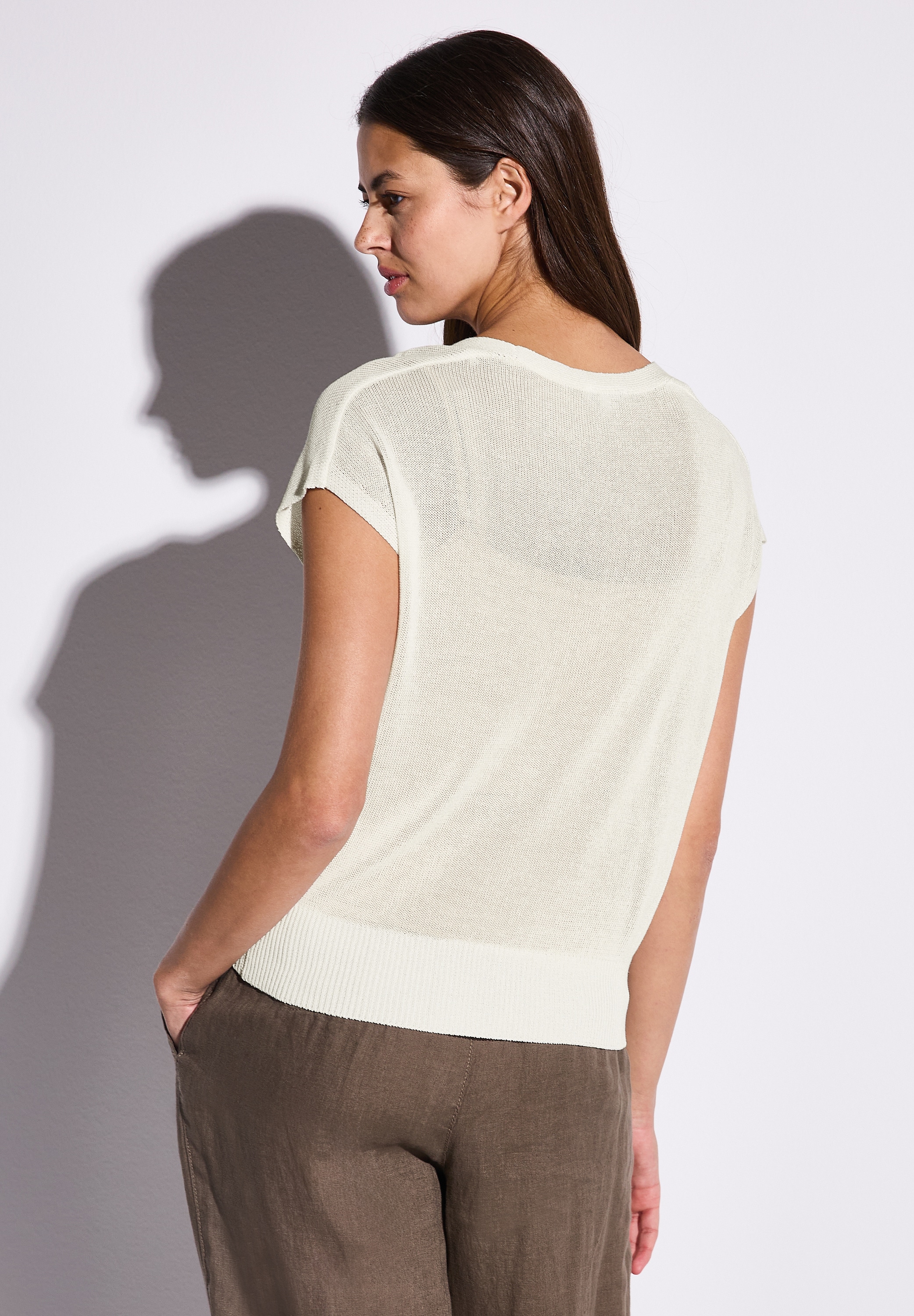 STREET ONE Strickpullover, mit abgerundetem V-Ausschnitt