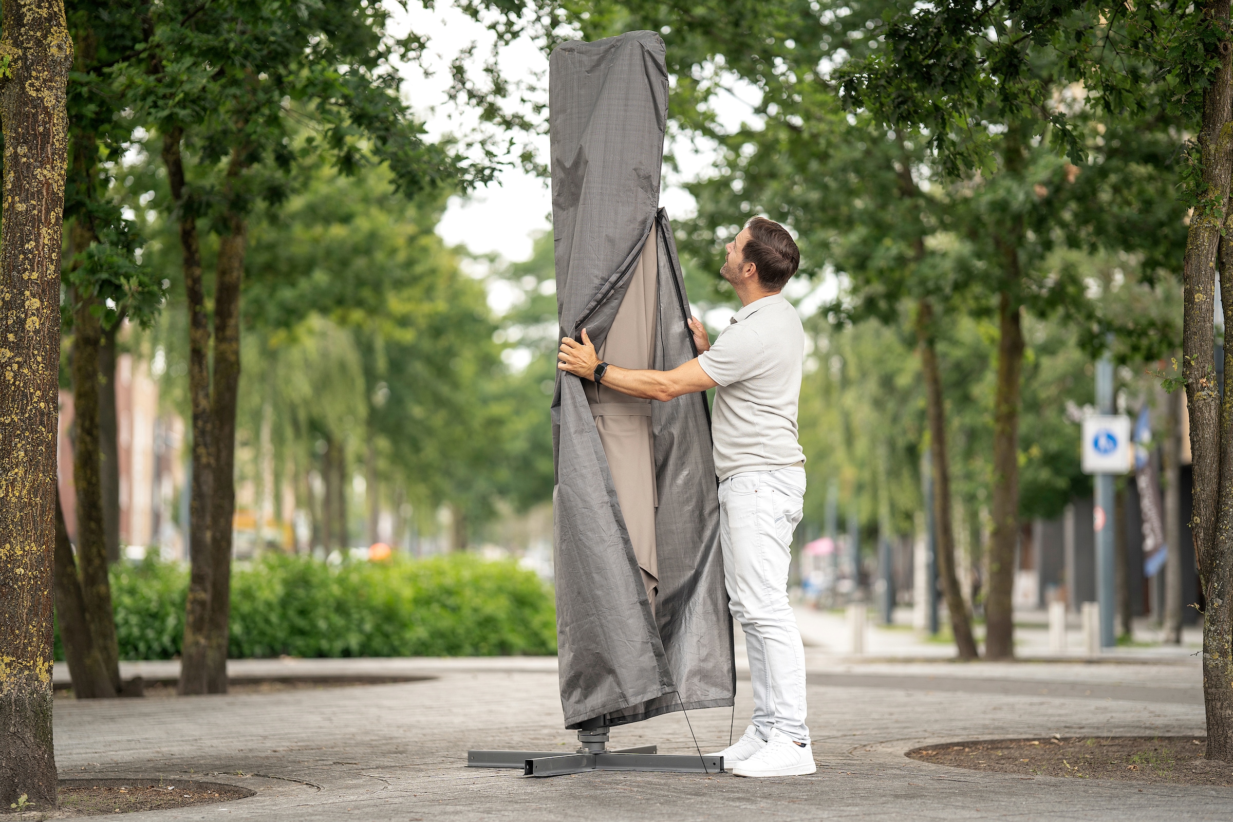 winza outdoor covers Sonnenschirm-Schutzhülle, geeignet für Schirme bis ø 500 cm, Maße 295x70 cm