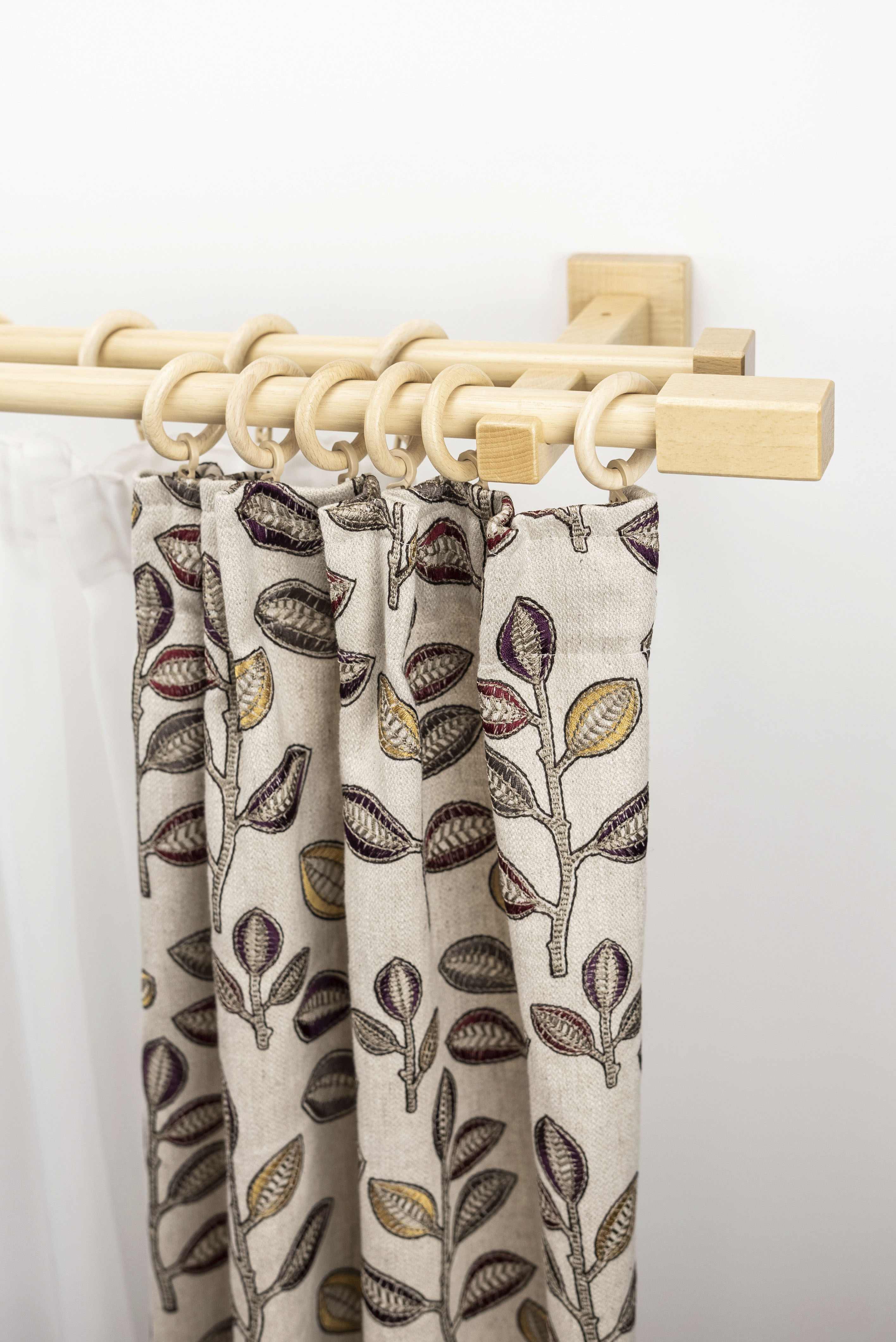 Gardinenstange GARESA, L:120cm Ø:20mm, beige, Holzwerkstoff, Kinderzimmer, Gardinenstangen, "CUBUS", Vorhanggarnitur, verlängerbar, Endknopf eckig,