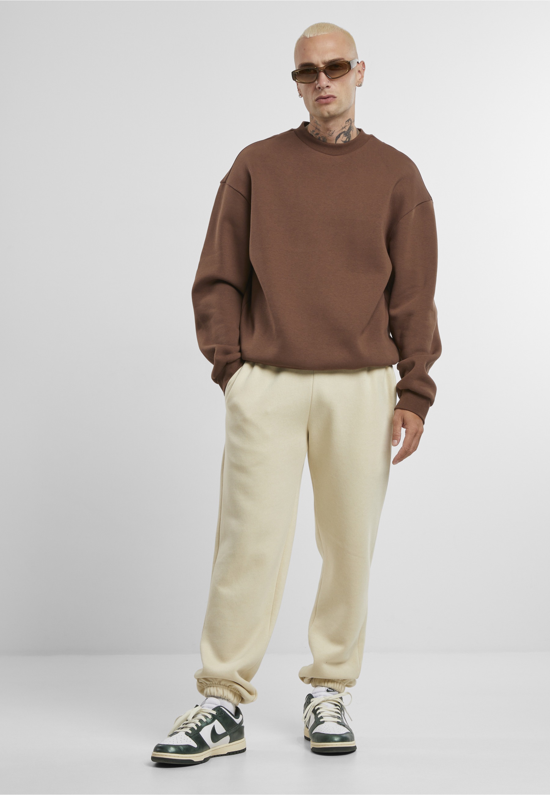 URBAN CLASSICS Jogginghose »Urban Classics Basic Essential Sweatpants«