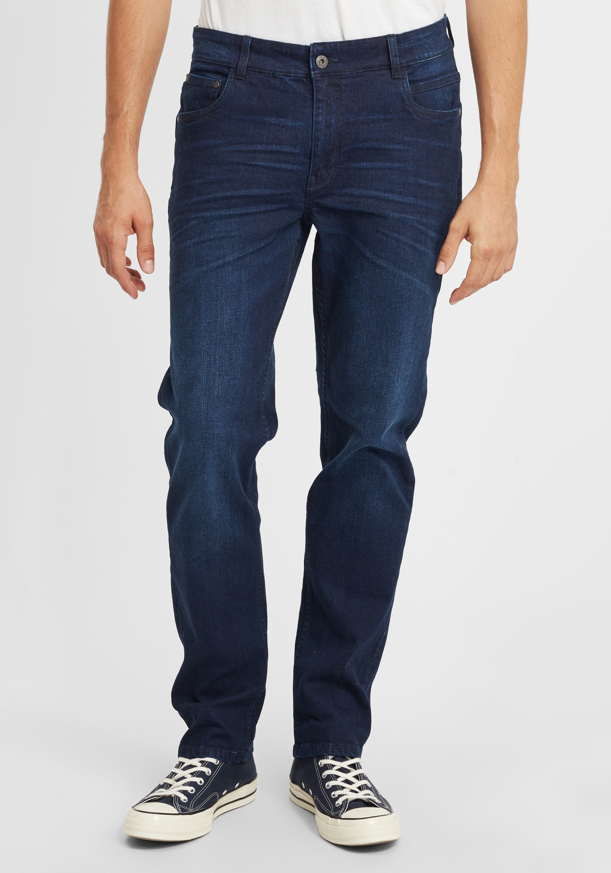 !Solid Bequeme Jeans »Jeans SDFynn«