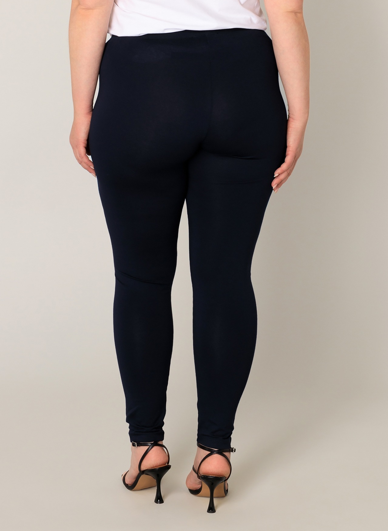 Base Level Curvy Leggings "Andrea" günstig online kaufen