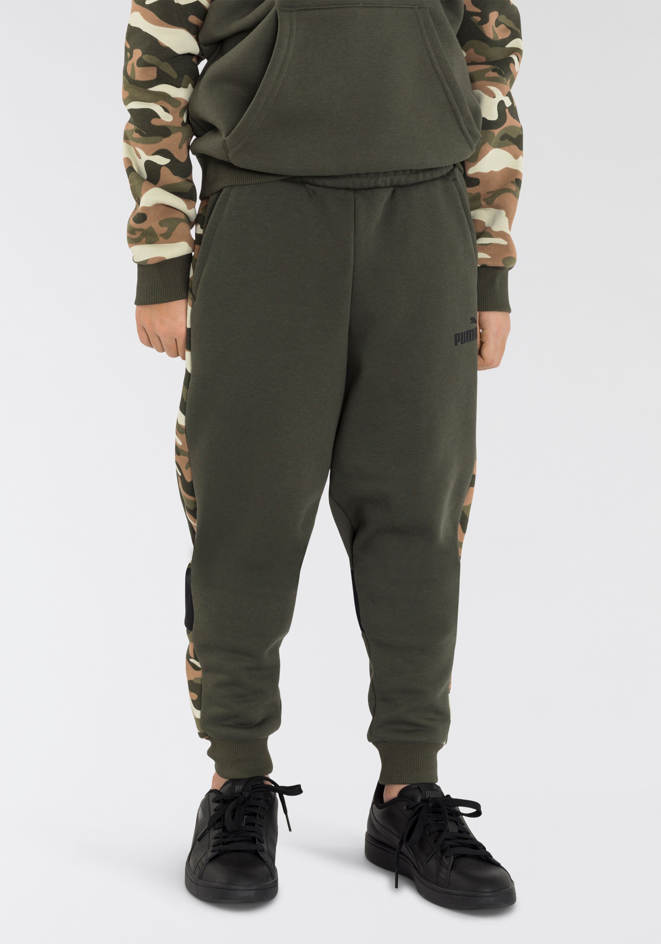 PUMA Jogginghose »ESS+ Camo Pants FL cl B« kaufen