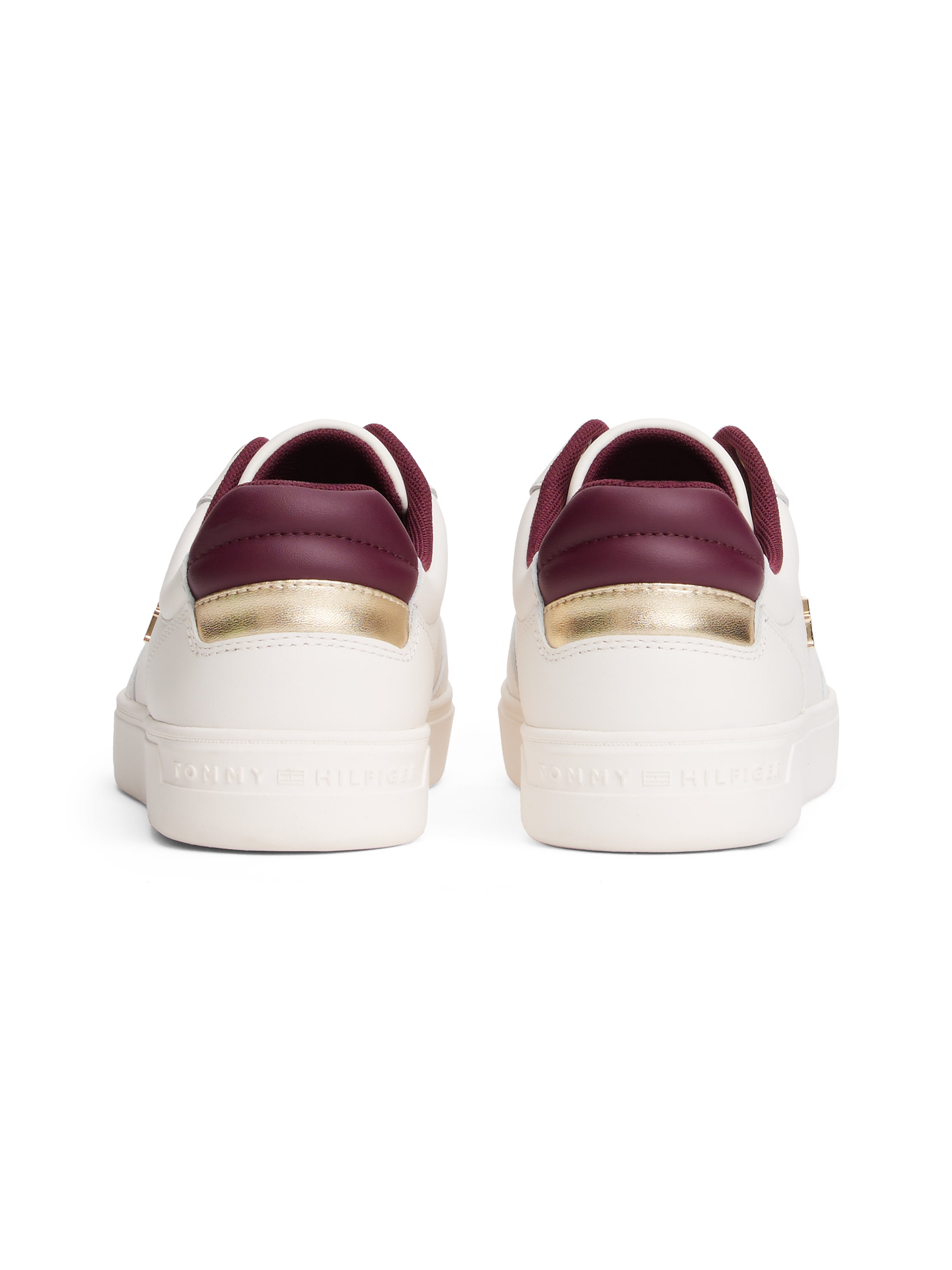 Tommy Hilfiger Plateausneaker »ESSENTIAL ELEVATED COURT SNEAKER«, Freizeitschuh, Halbschuh, Schnürer mit Ziernähten und Kontrastbesatz