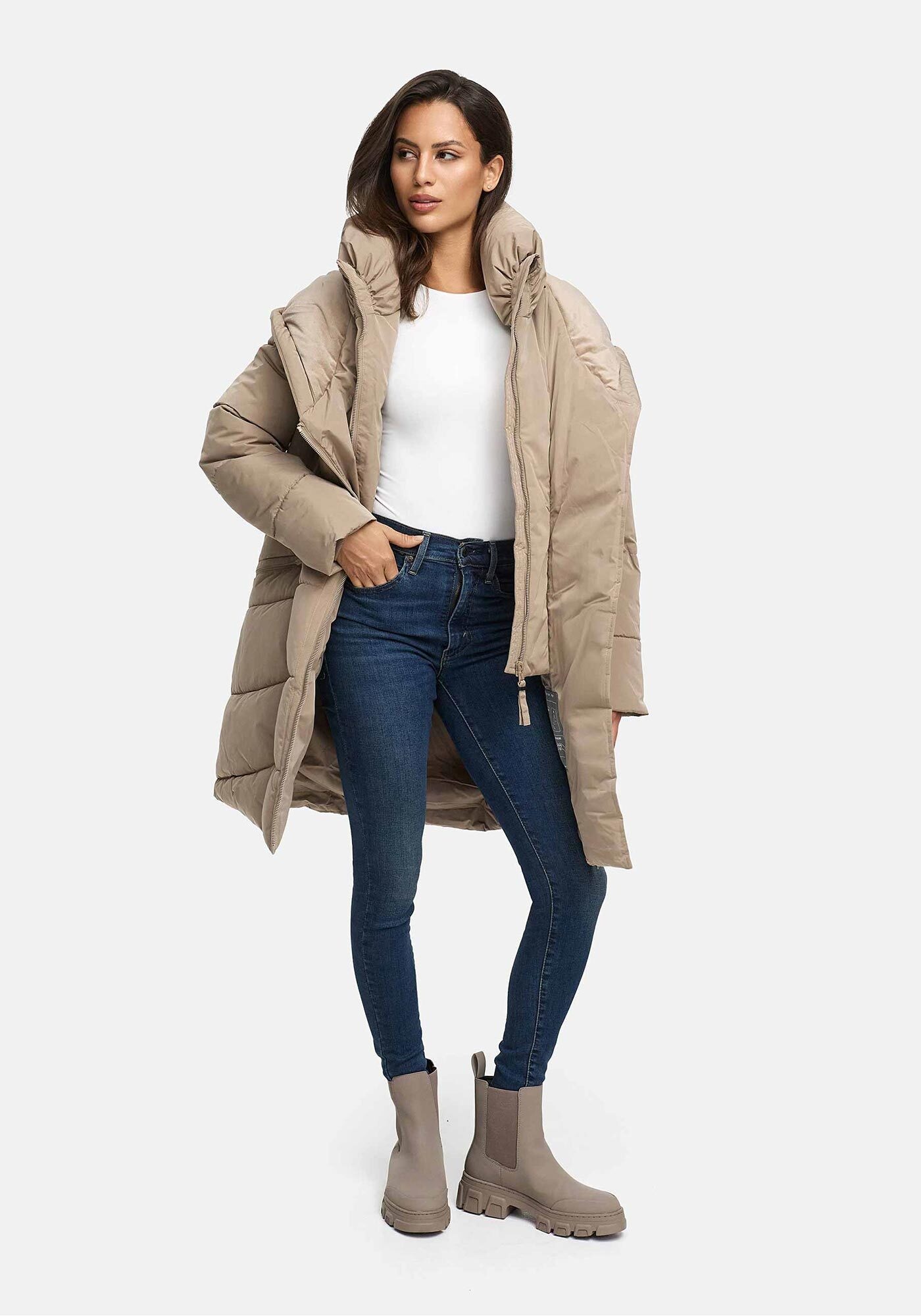 Marikoo Winterjacke "Virenaa", mit extra hohem Kragen und warmem Fleecefutt günstig online kaufen