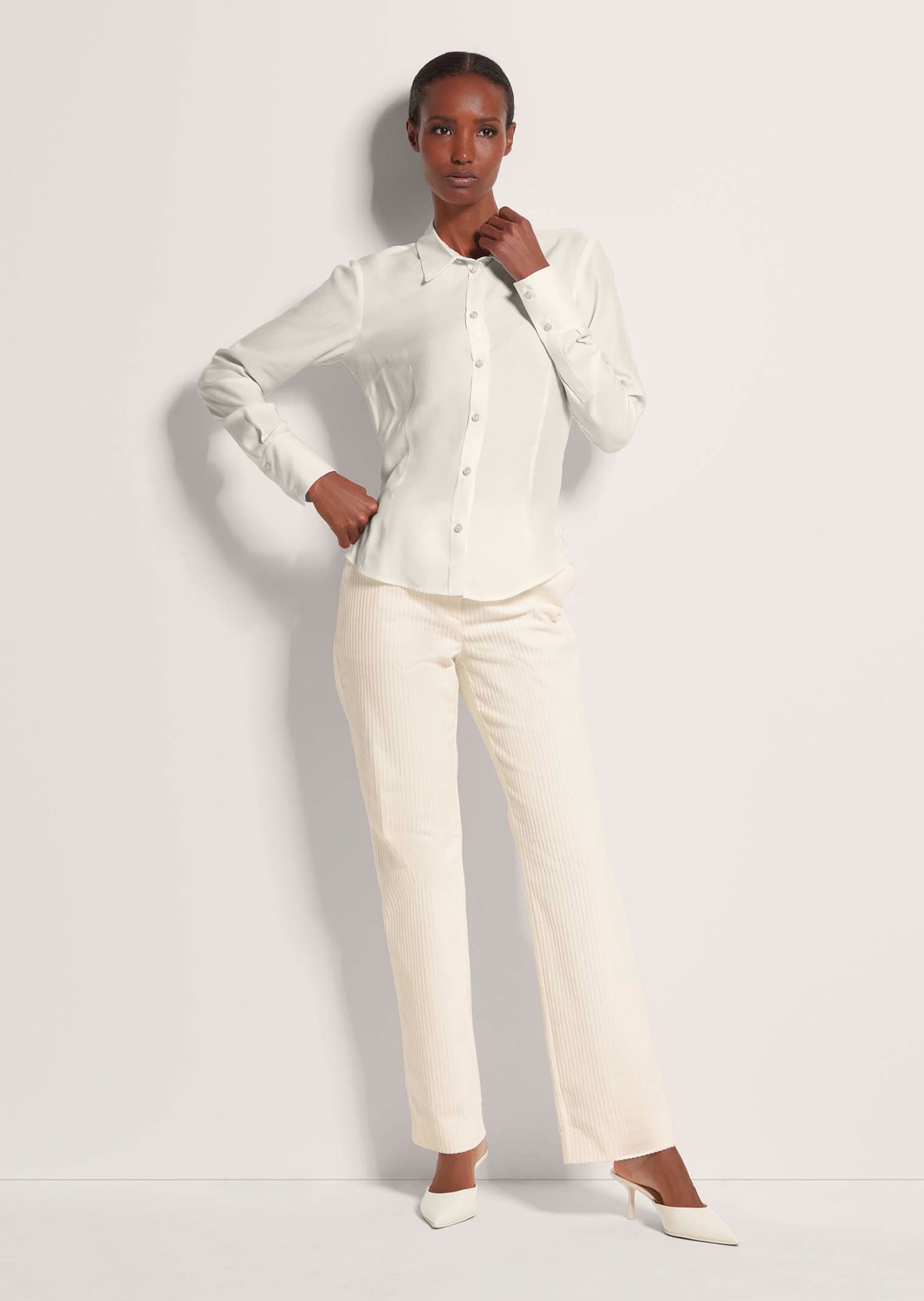 Thumbnail - MADELEINE Hemdbluse "Hemdbluse Elegante Viskosebluse mit Hemdkragen"