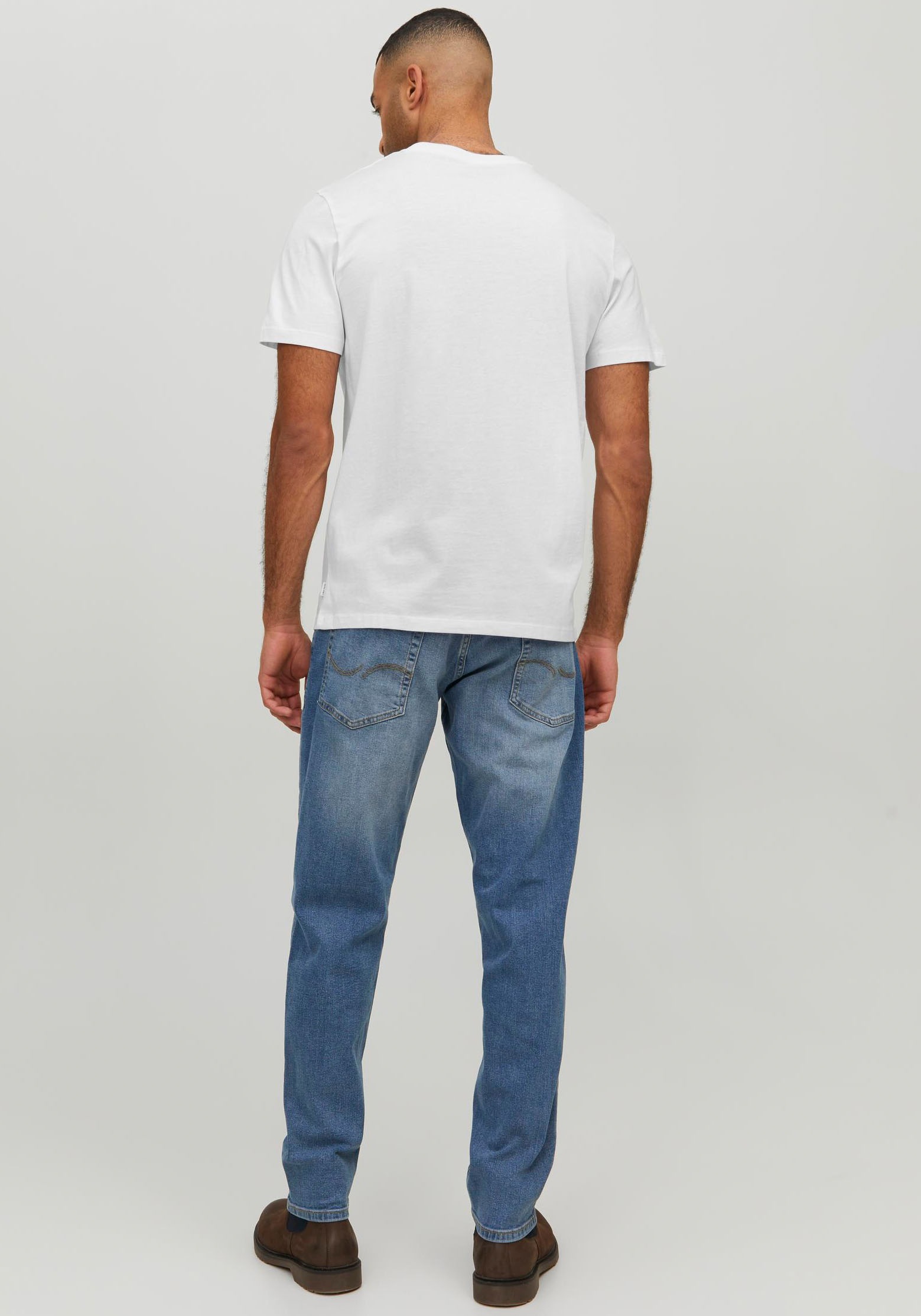 Jack & Jones V-Shirt »JJEORGANIC mit V-Ausschnitt, lässig kombinierbar, ideal für Alltag«, unifarben, modisch, regular fit, Baumwolle, V-Ausschnitt