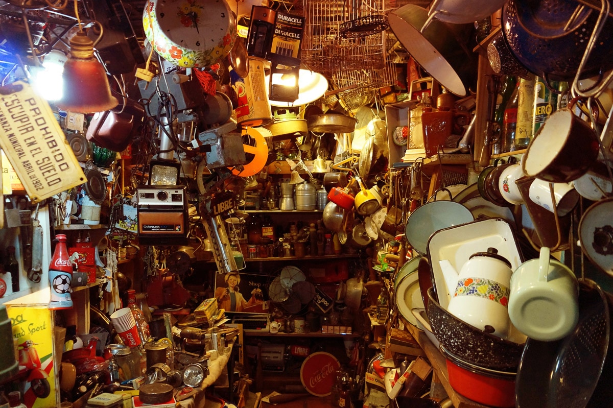 Papermoon Fototapete "Alter San Telmo Markt"