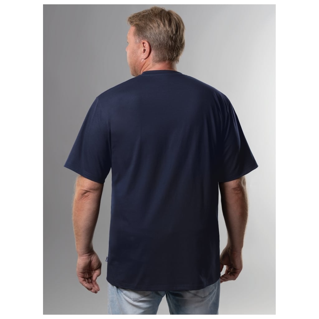Trigema T-Shirt »TRIGEMA T-Shirt mit großem Print-Motiv«, (1 tlg.)